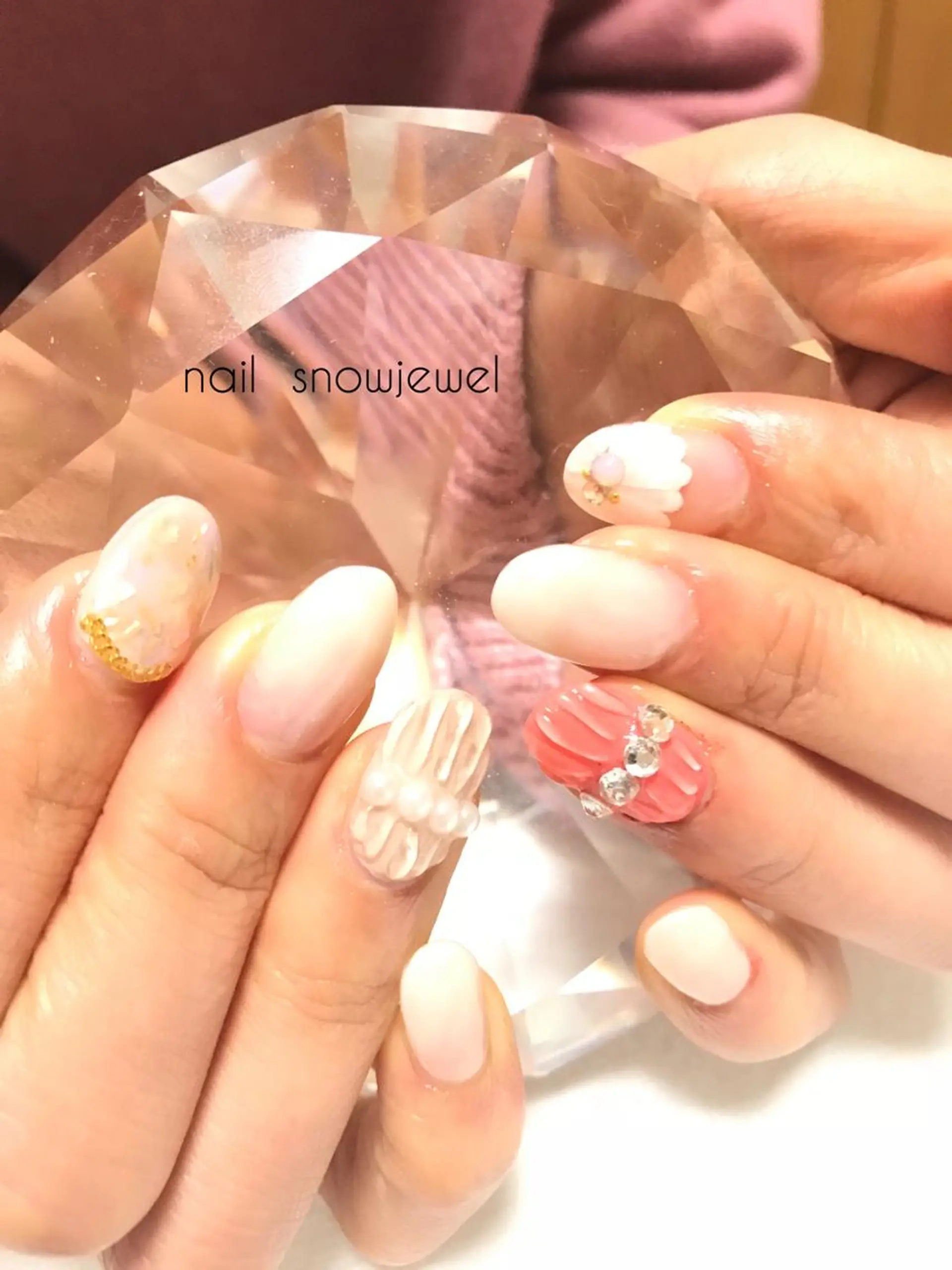 ネイル フラワーネイル ブライダルネイル nail snowjewelのネイルデザイン
