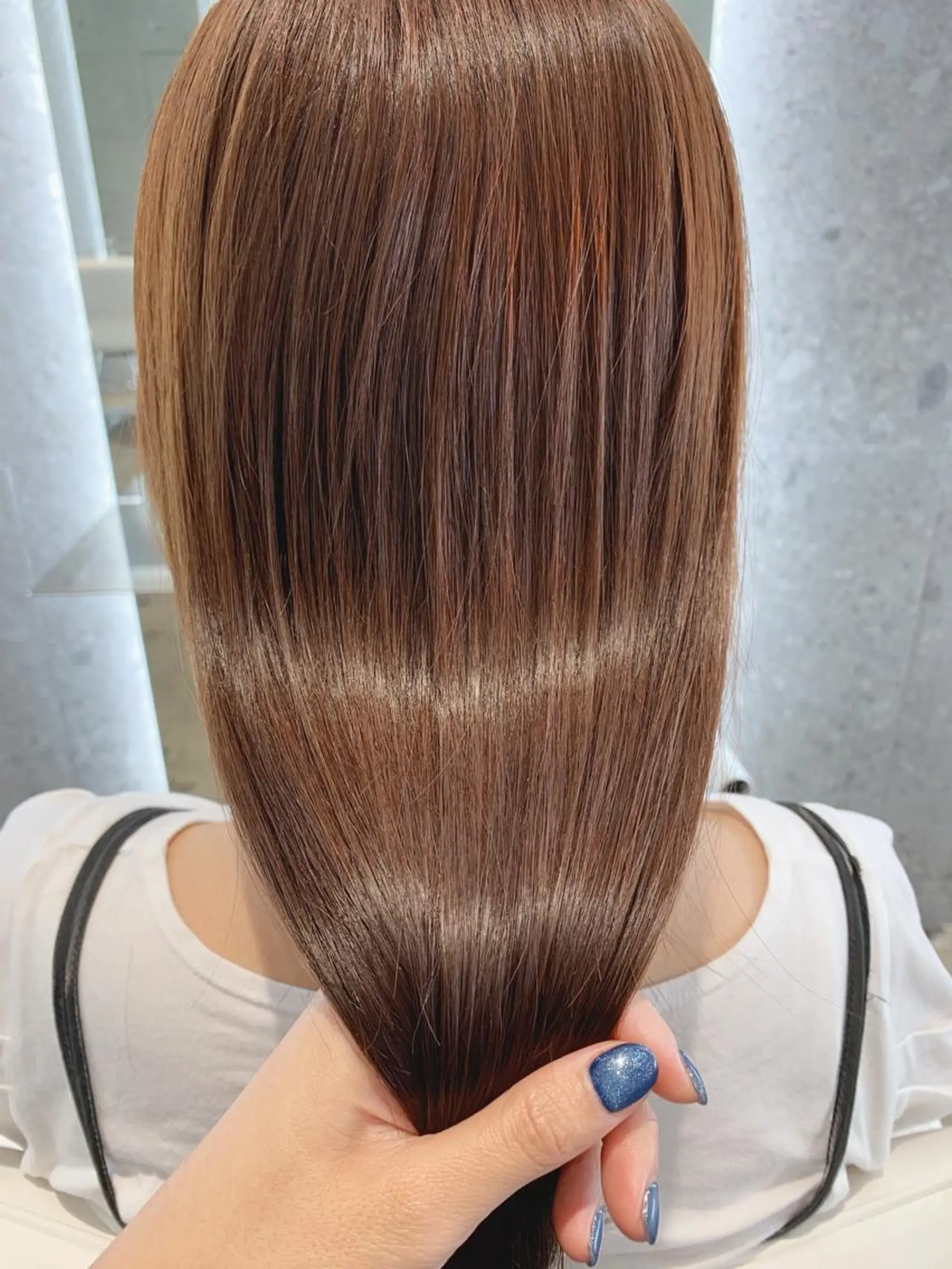 セミロング カラー ブラウンカラー マロンブラウン トリートメント カット ヘアカラー 縮毛矯正 トリートメント PHIDGE所属・山下 千明のヘアスタイル