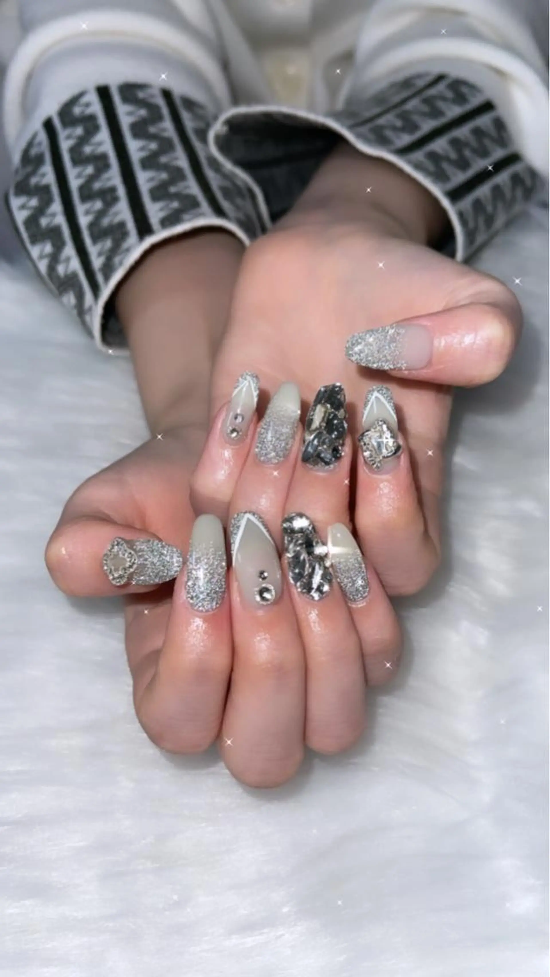 ネイル ミントネイルサロン所属・M 🌟メンズネイリストのネイルデザイン