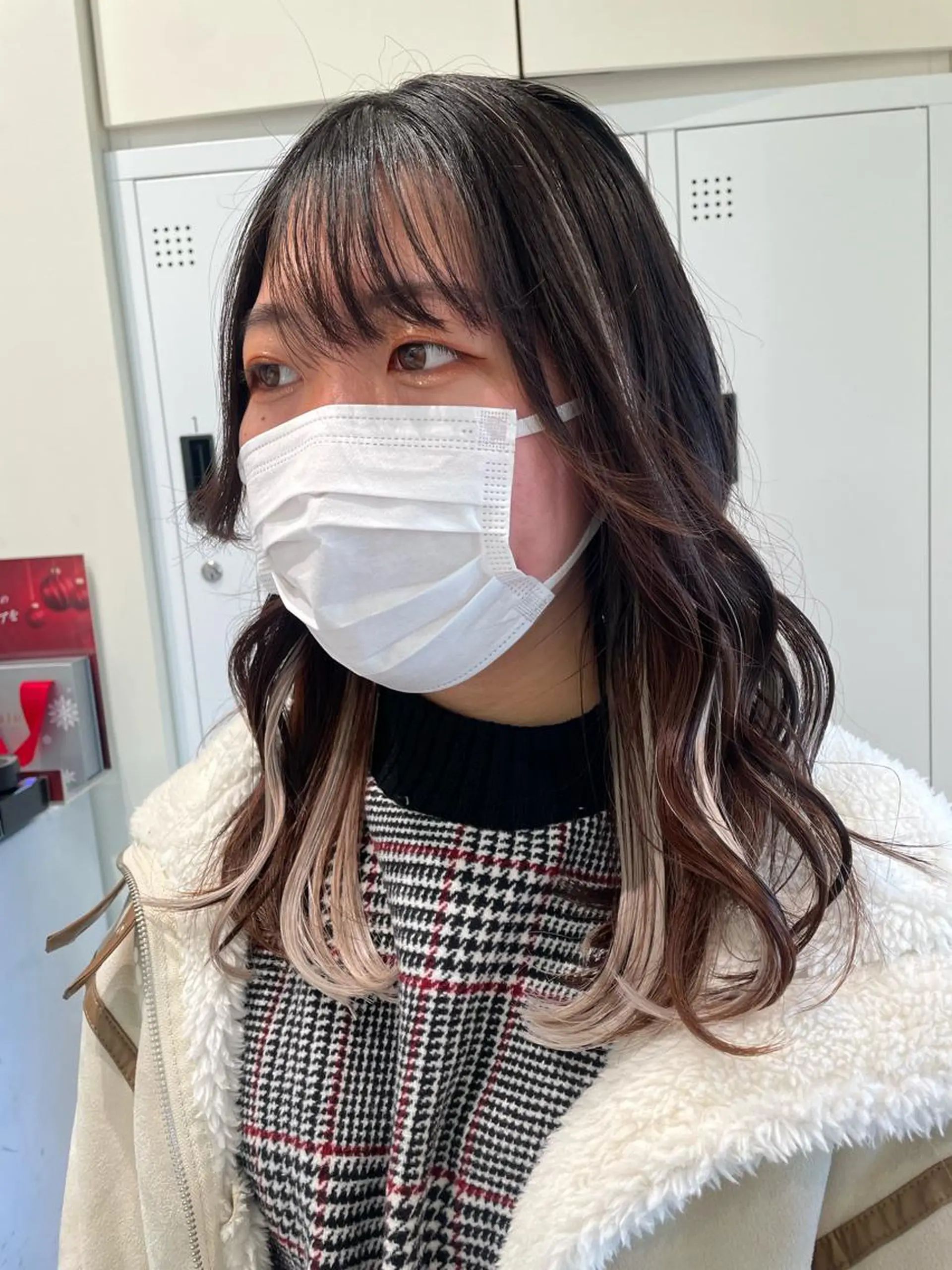 セミロング エクステ ハイライト 学生 ボブ/インナーカラー /眉毛/Miyuのヘアスタイル