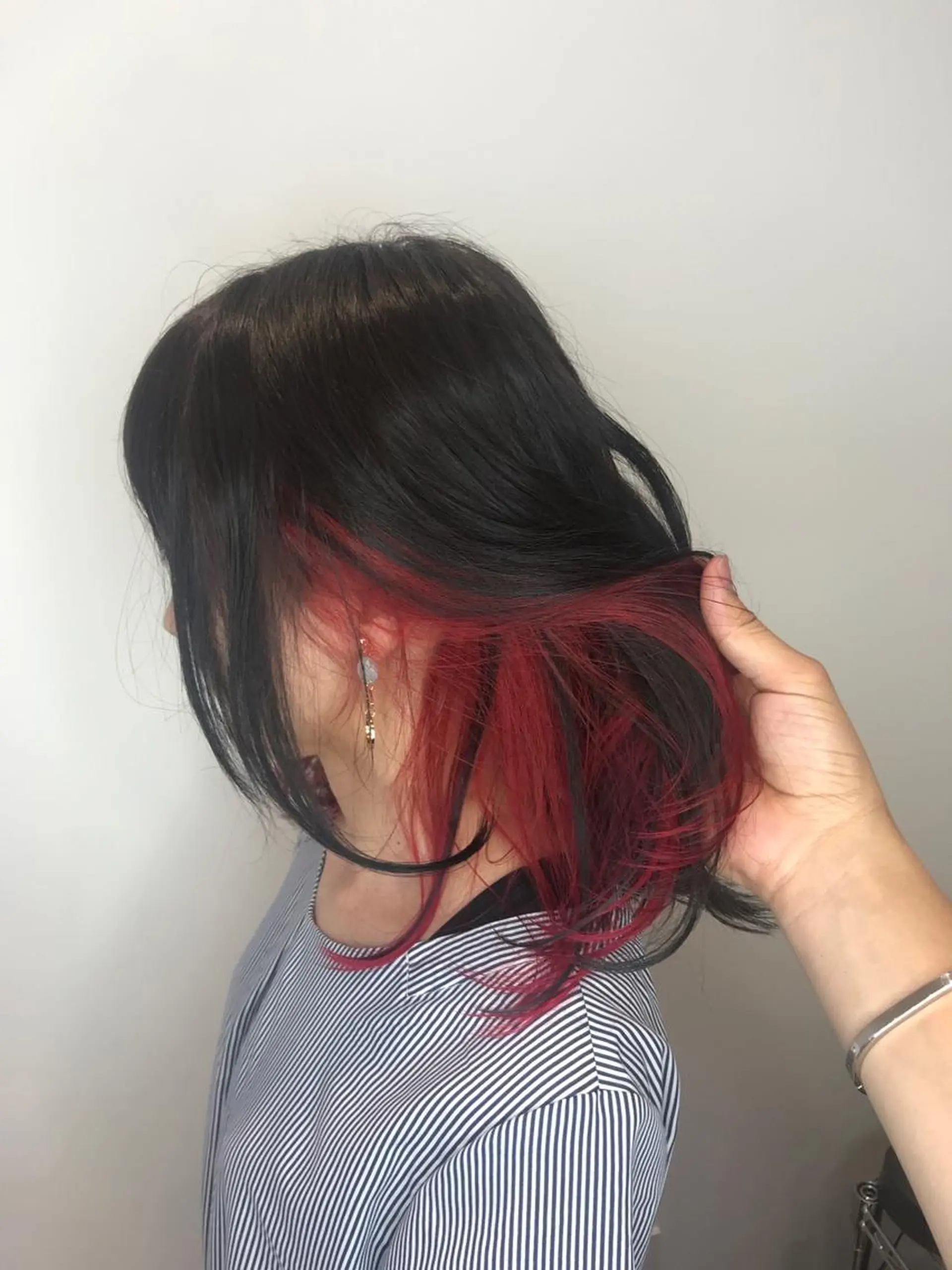 ミディアム カラー インナーカラー レッドカラー カット ヘアカラー トリートメント Le'a渋谷所属・インナーエクステ渋谷 🦋KAJIのヘアスタイル