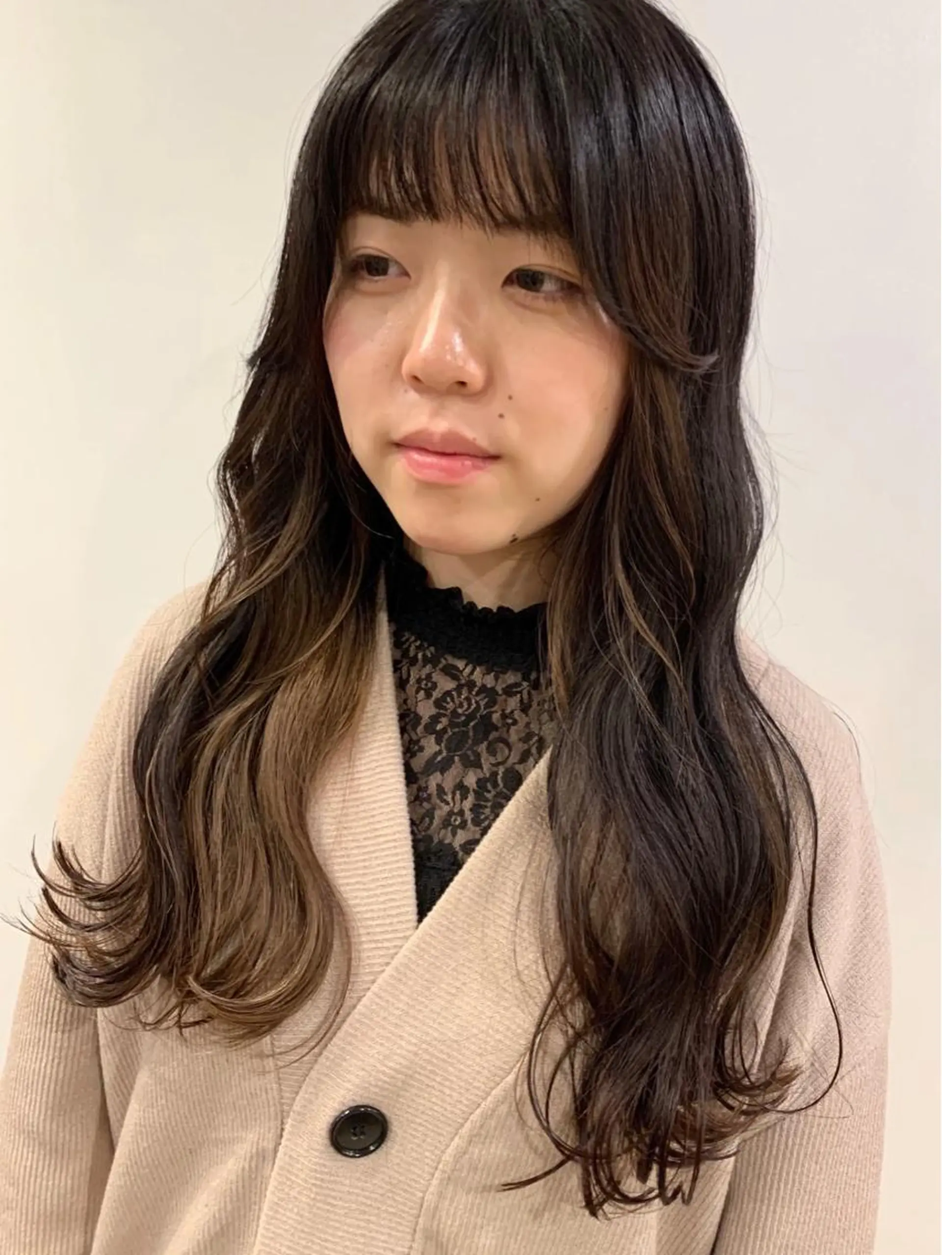 ロング 韓国風ヘア レイヤーカット Nico所属・Nico🌛 Karenのネイルデザイン