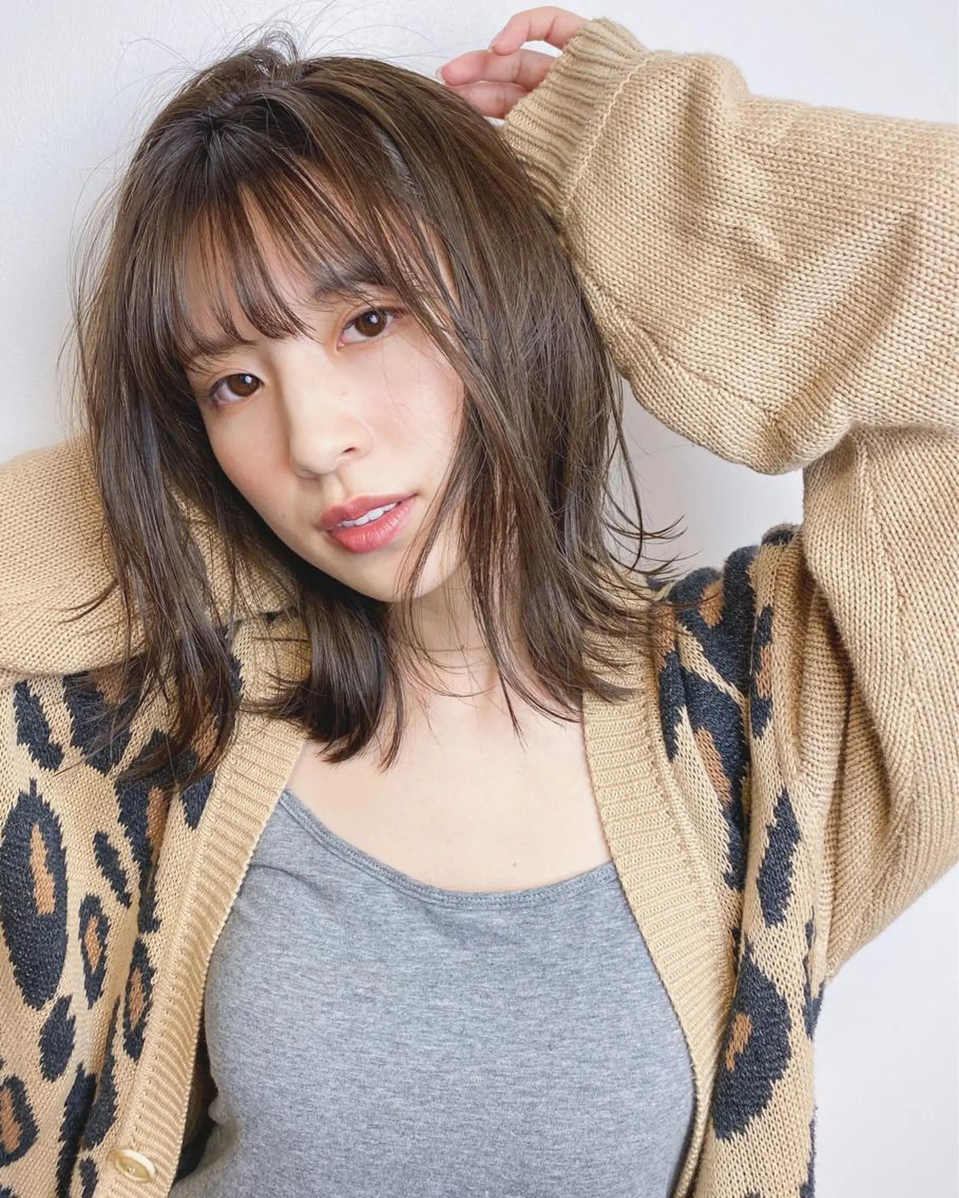 ミディアム カラー 透明感カラー シースルーバング カット ヘアカラー トリートメント ness ネスのヘアスタイル