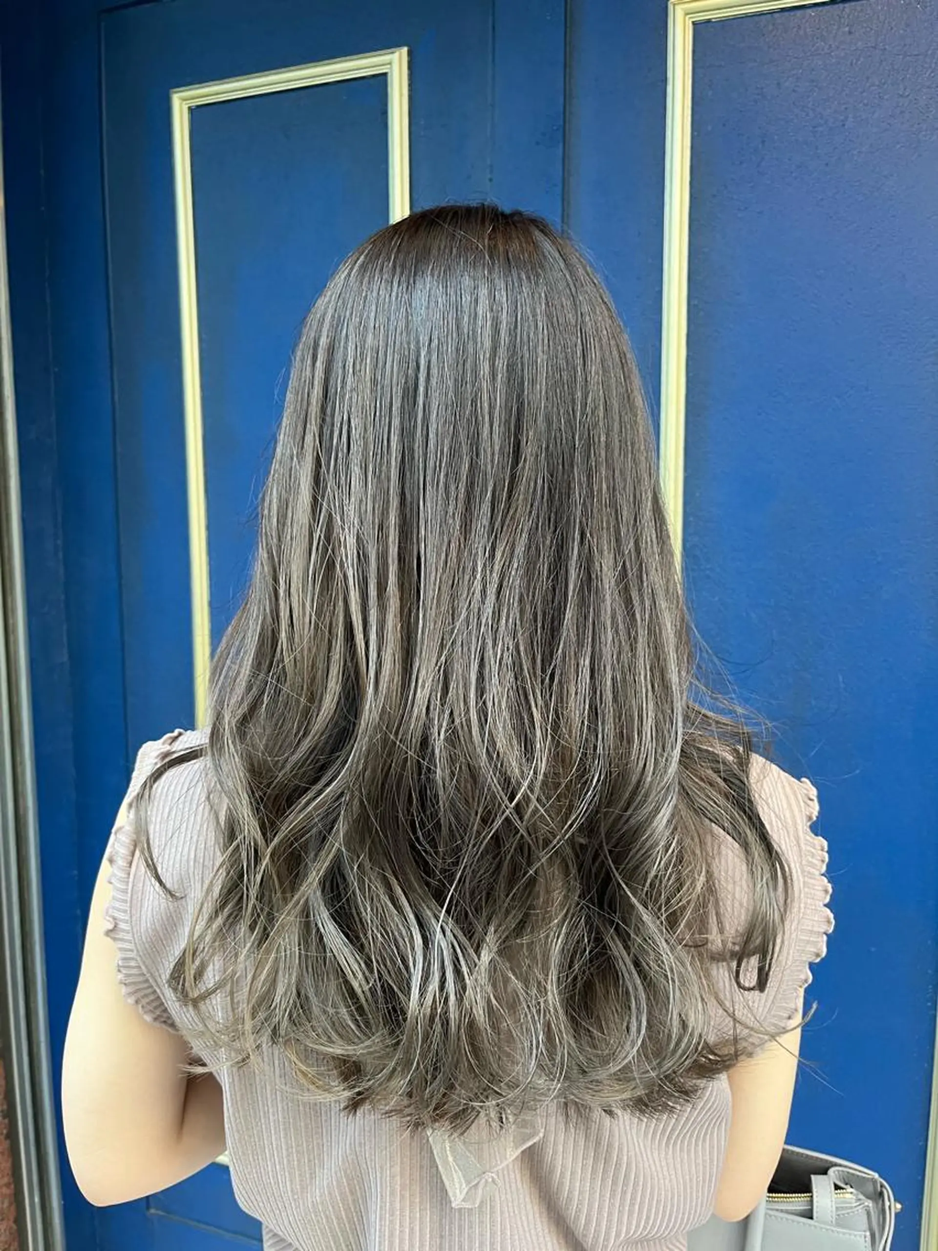 ミディアム カラー カット トリートメント 🦩レイヤー|透明感 カラー🦩makoのヘアスタイル