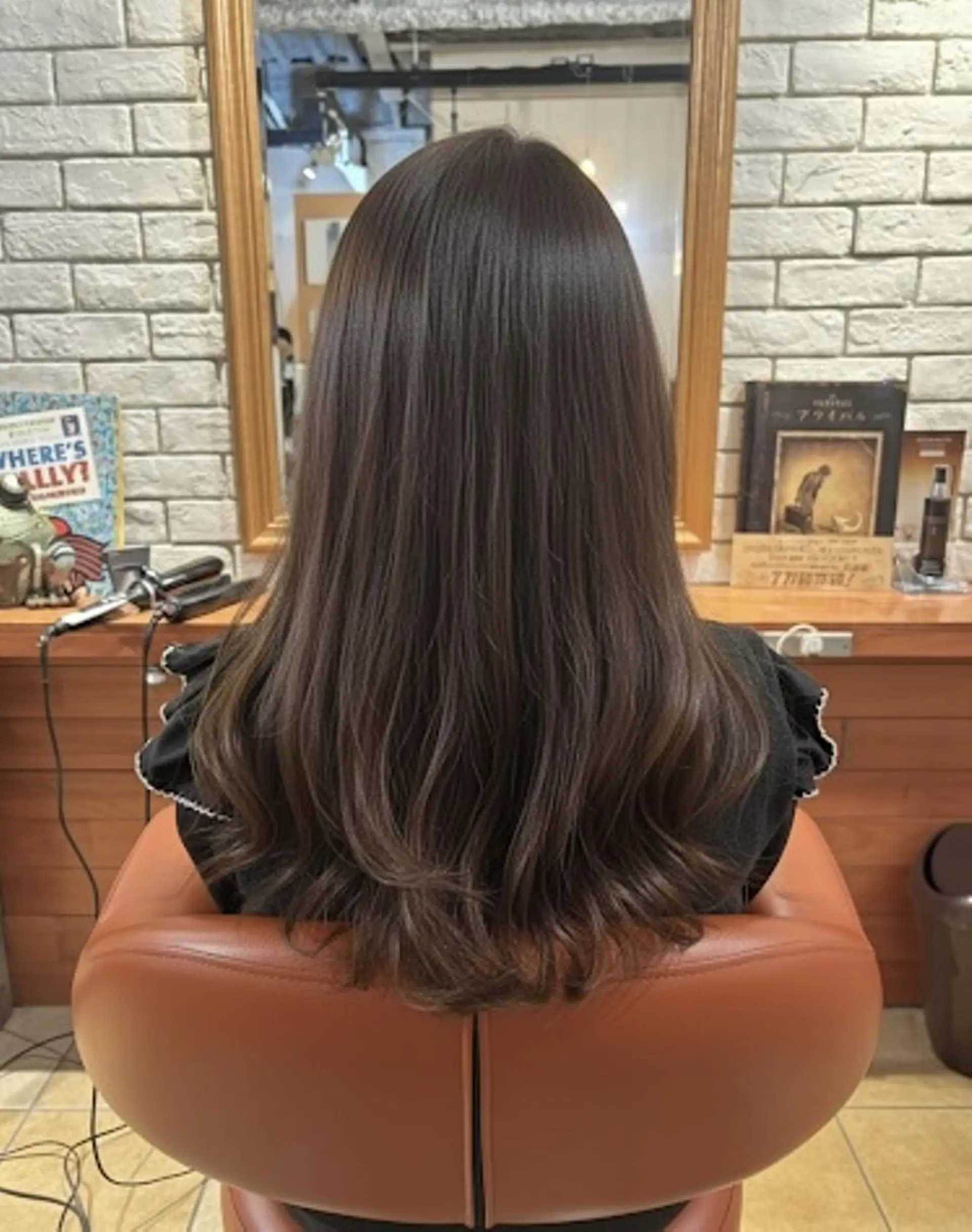 ミディアム カット ヘアカラー トリートメント ヘッドスパ flencia 丸 和博｜カットのヘアスタイル