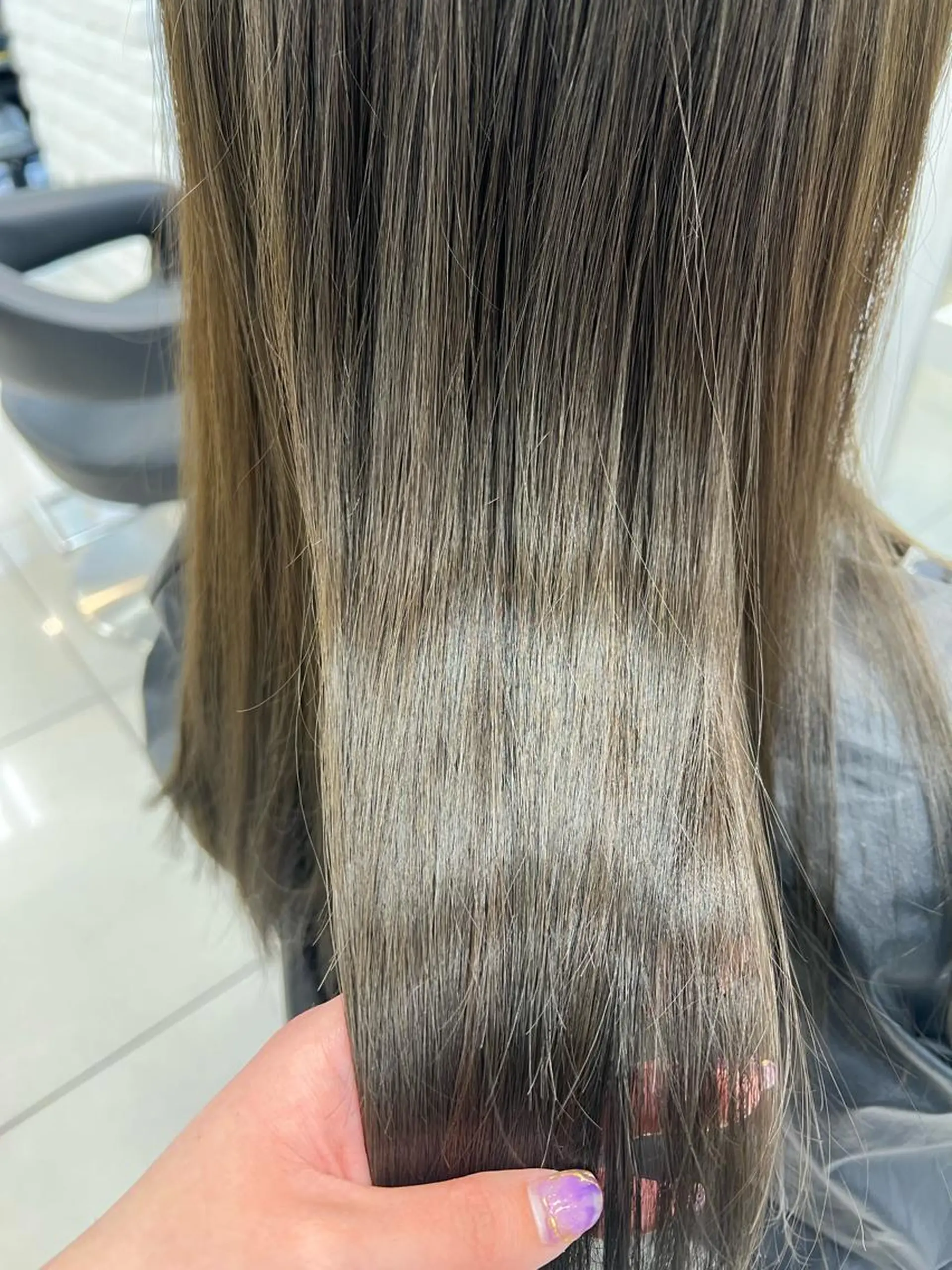 ロング カラー 透明感カラー オリーブカラー カット ヘアカラー 【暖色カラー特化】 中山由梨のヘアスタイル