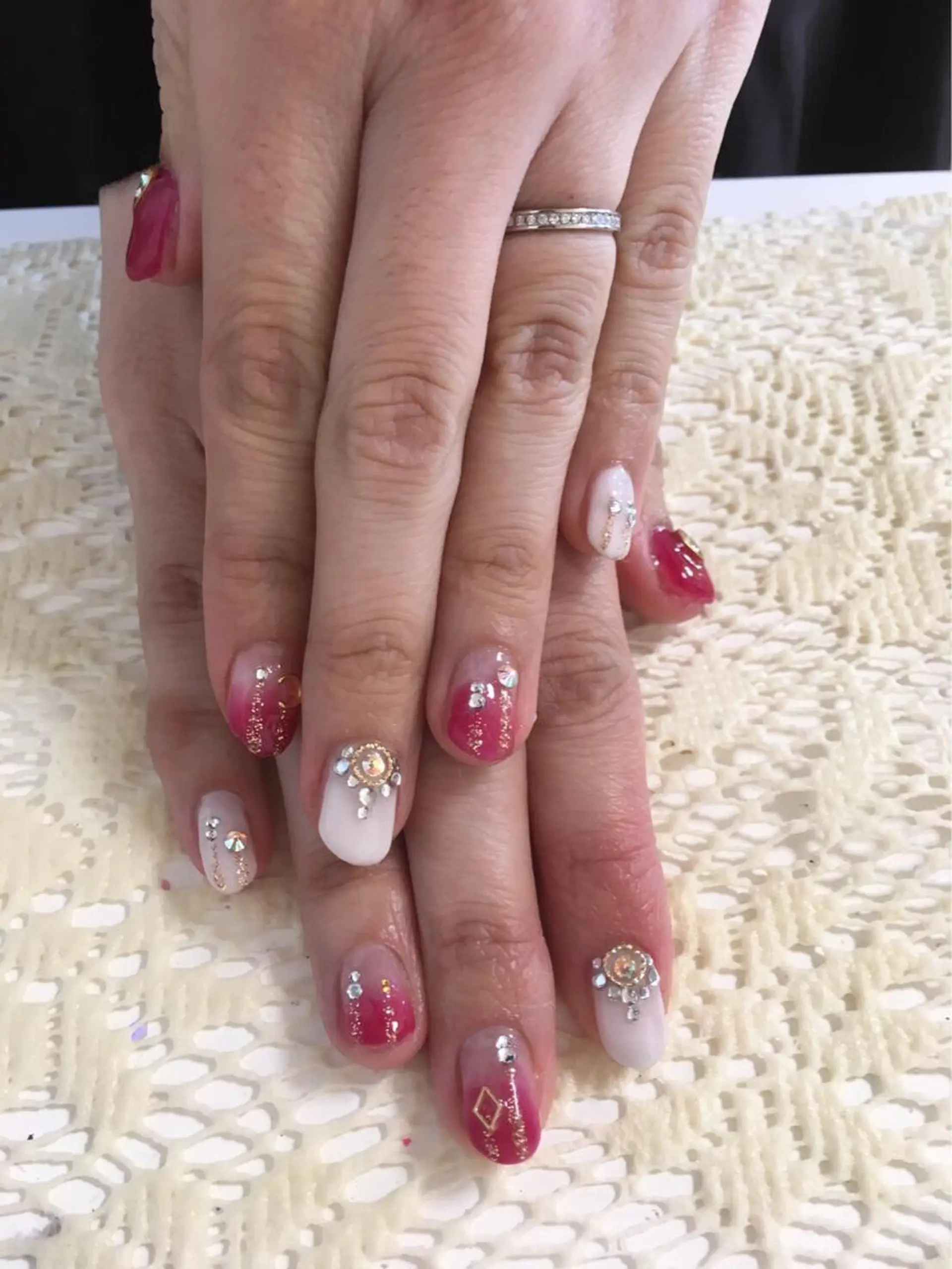 ネイル 藤 あやのネイルデザイン