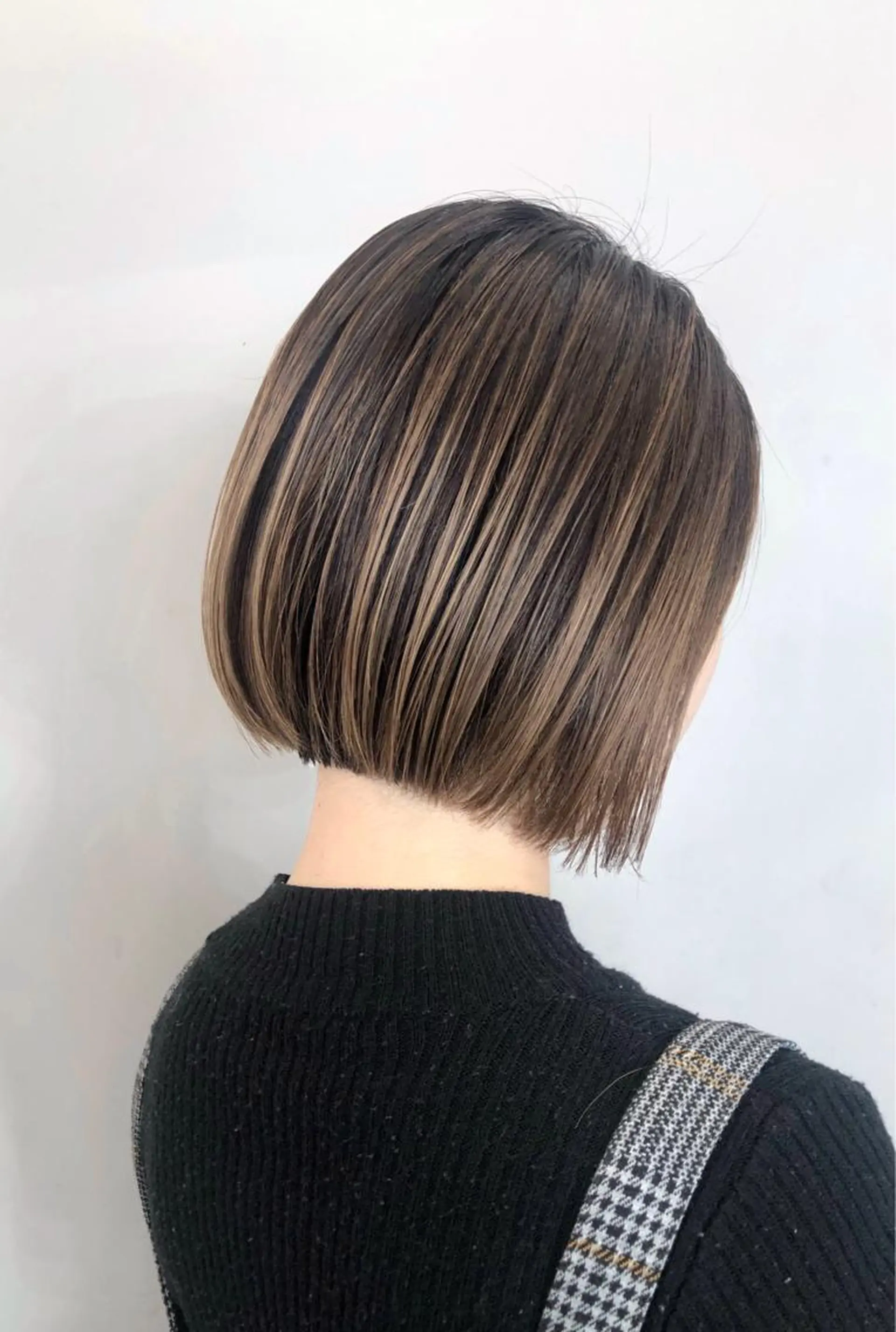 ショート ヘアカラー トリートメント 関 京磨のヘアスタイル