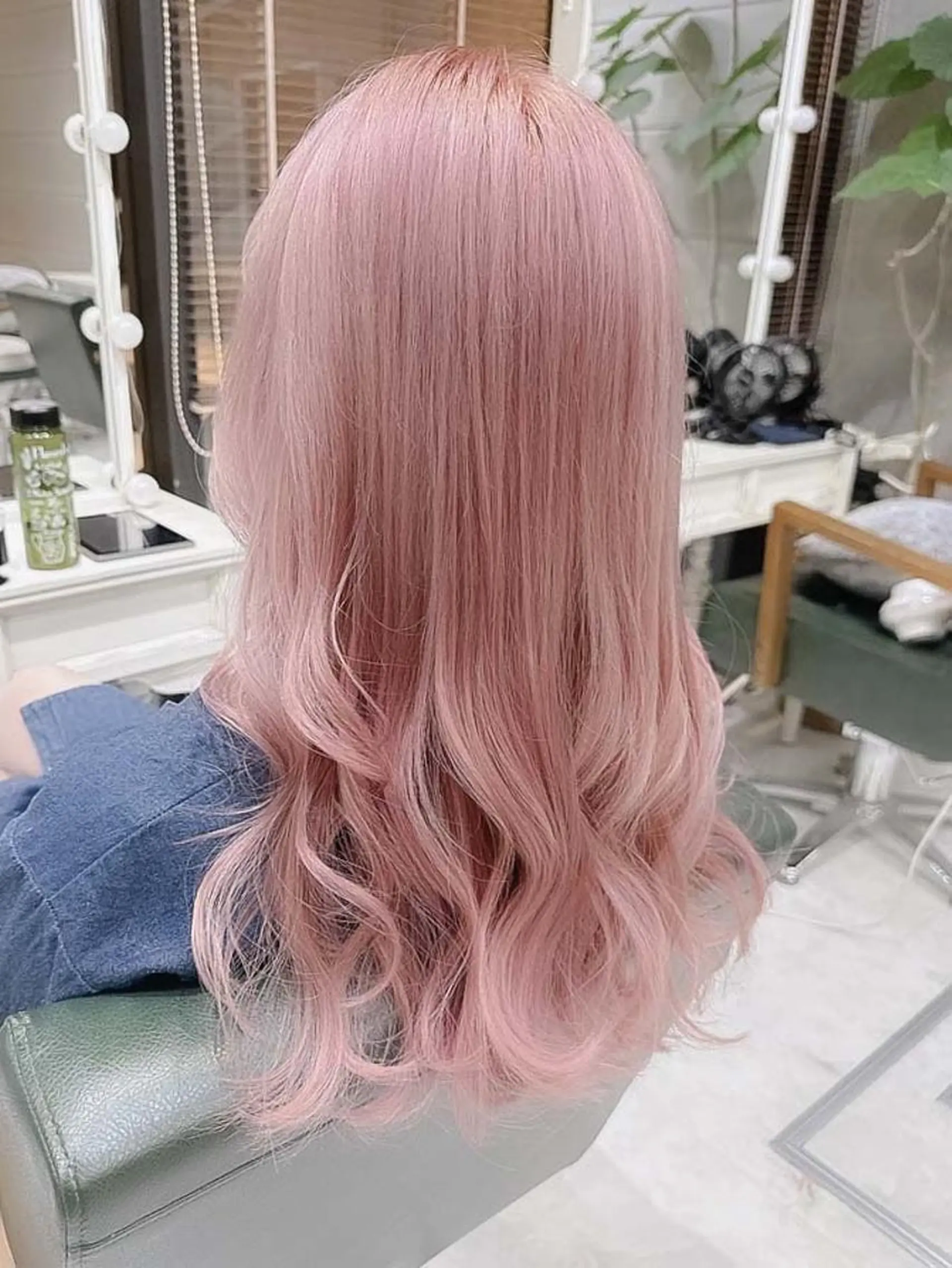 ロング カラー ヘアアレンジ ブリーチ ケアブリーチ 透明感カラー デザインカラー ハイトーンカラー 𝐑𝐈𝐍𝐊𝐀 🐷🖤のヘアスタイル