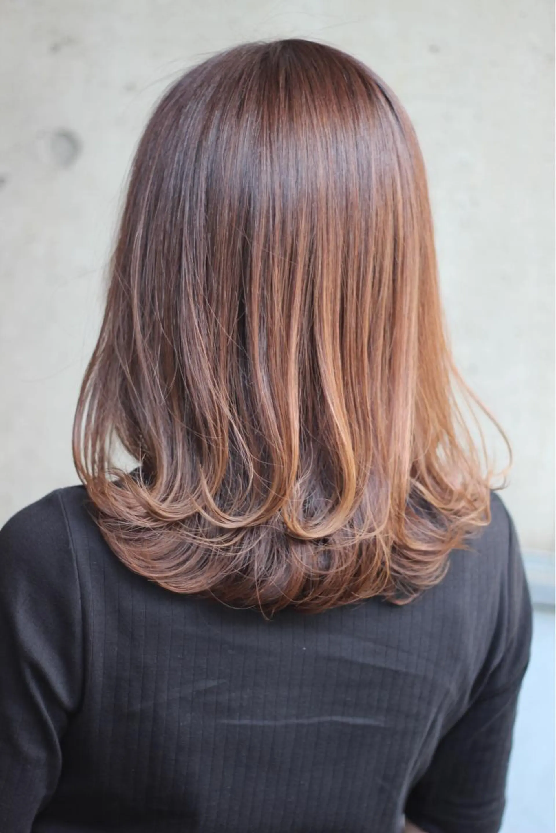 ミディアム カラー パーマ ヘアアレンジ ベージュカラー 透明感カラー 成松 勇治のヘアスタイル