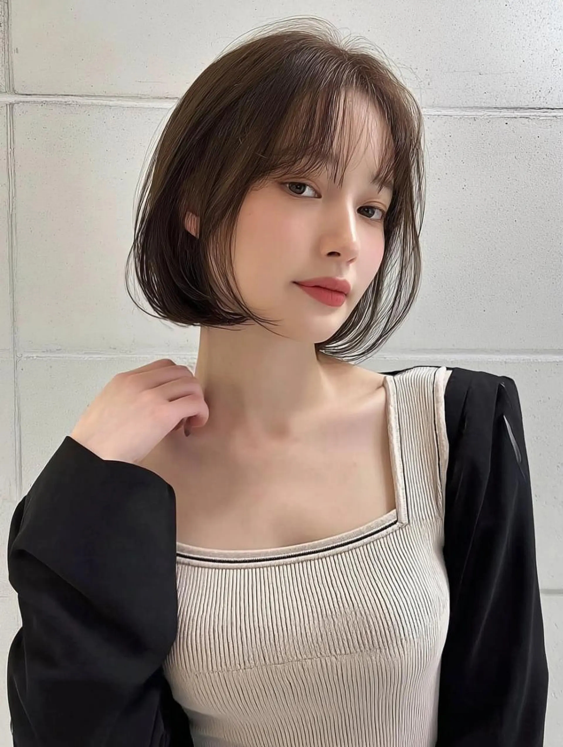 ミディアム 髪質改善 縮毛矯正 カット ヘアカラー 大久保 雪乃🌛のヘアスタイル