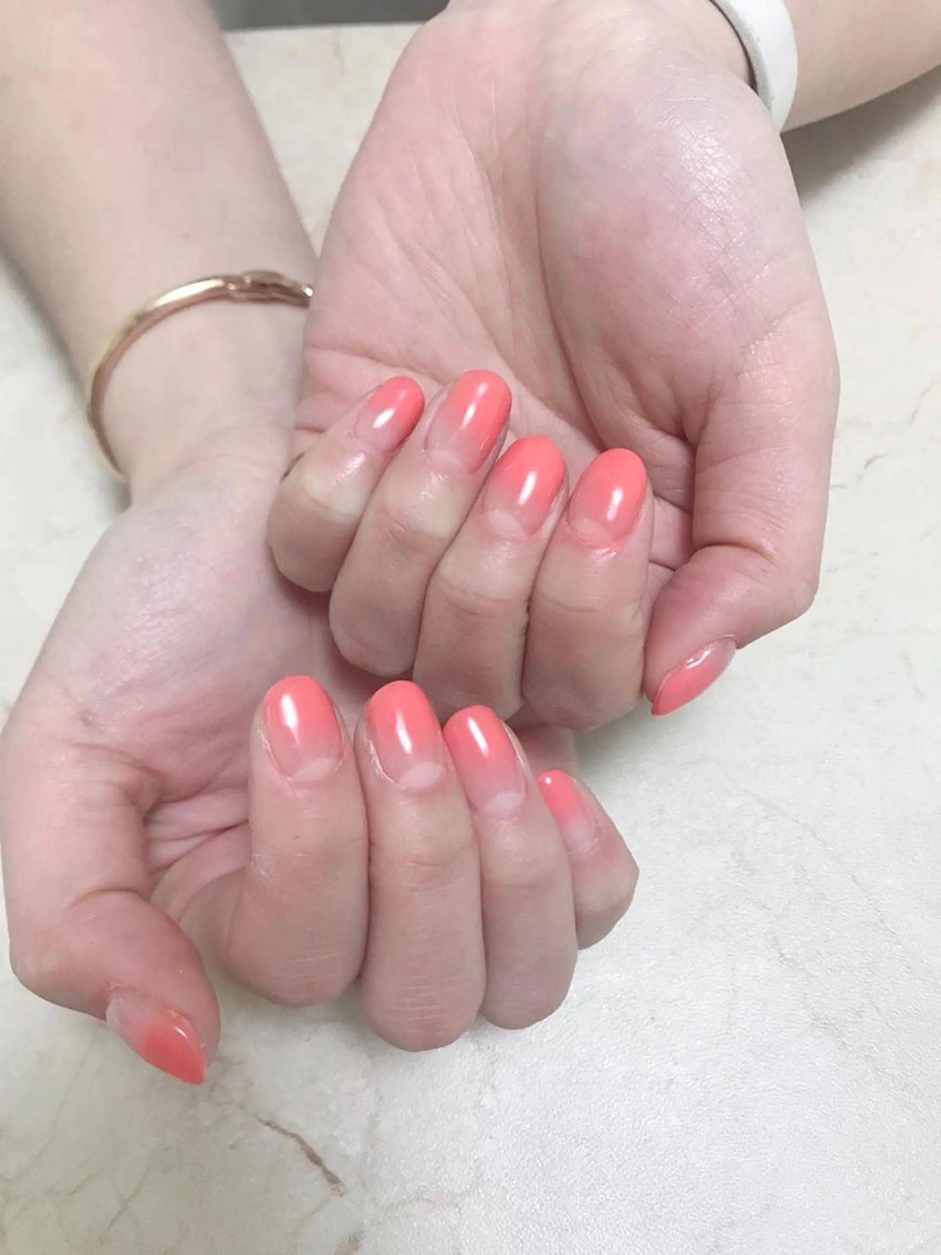 ネイル ジェルネイル グラデーション mellow mのネイルデザイン