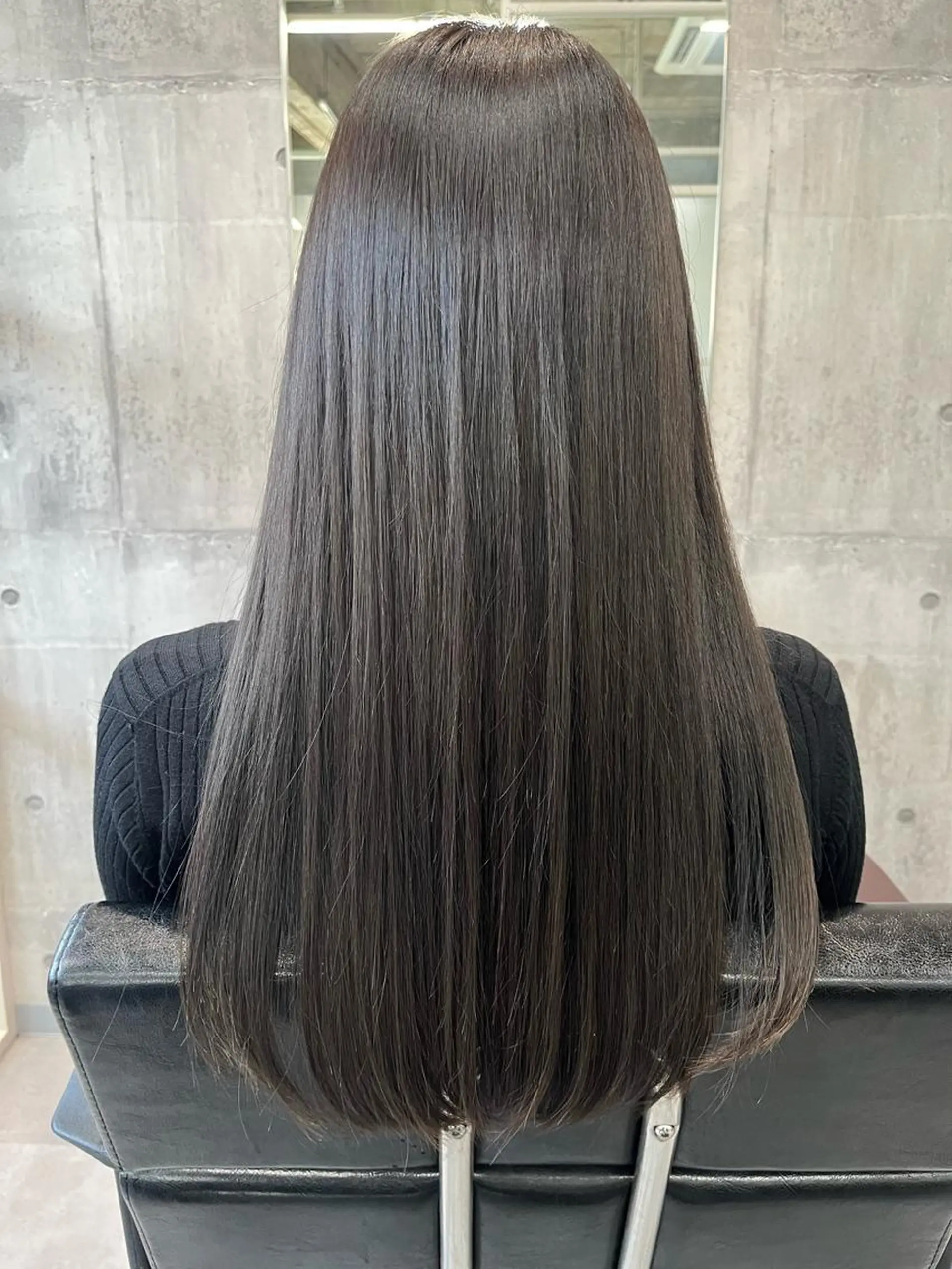 ミディアム newi WASHIOのヘアスタイル