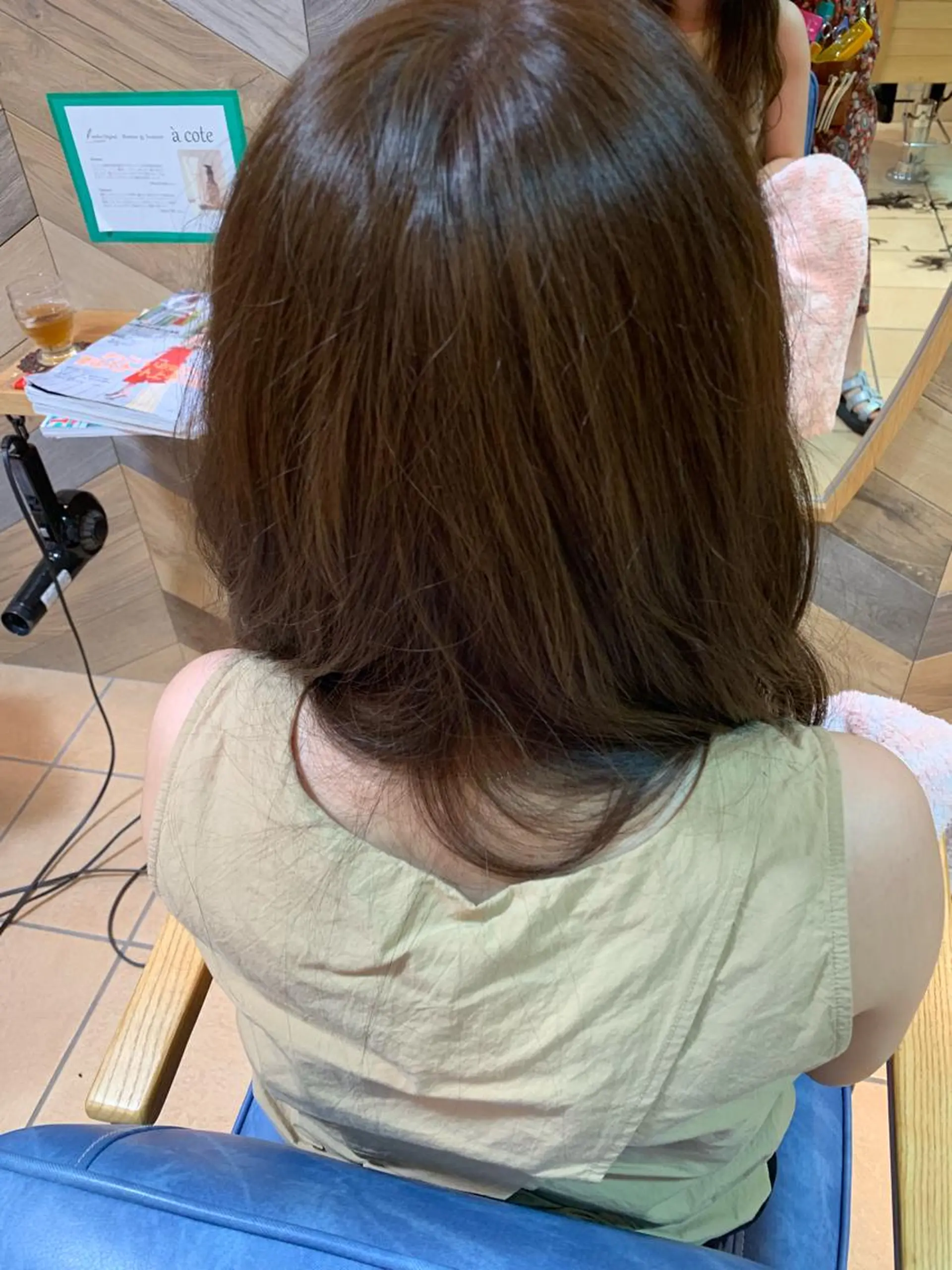 ロング カラー グレージュ ハイトーンカラー🩵 耳ツボジュエリー/Aのその他イメージ