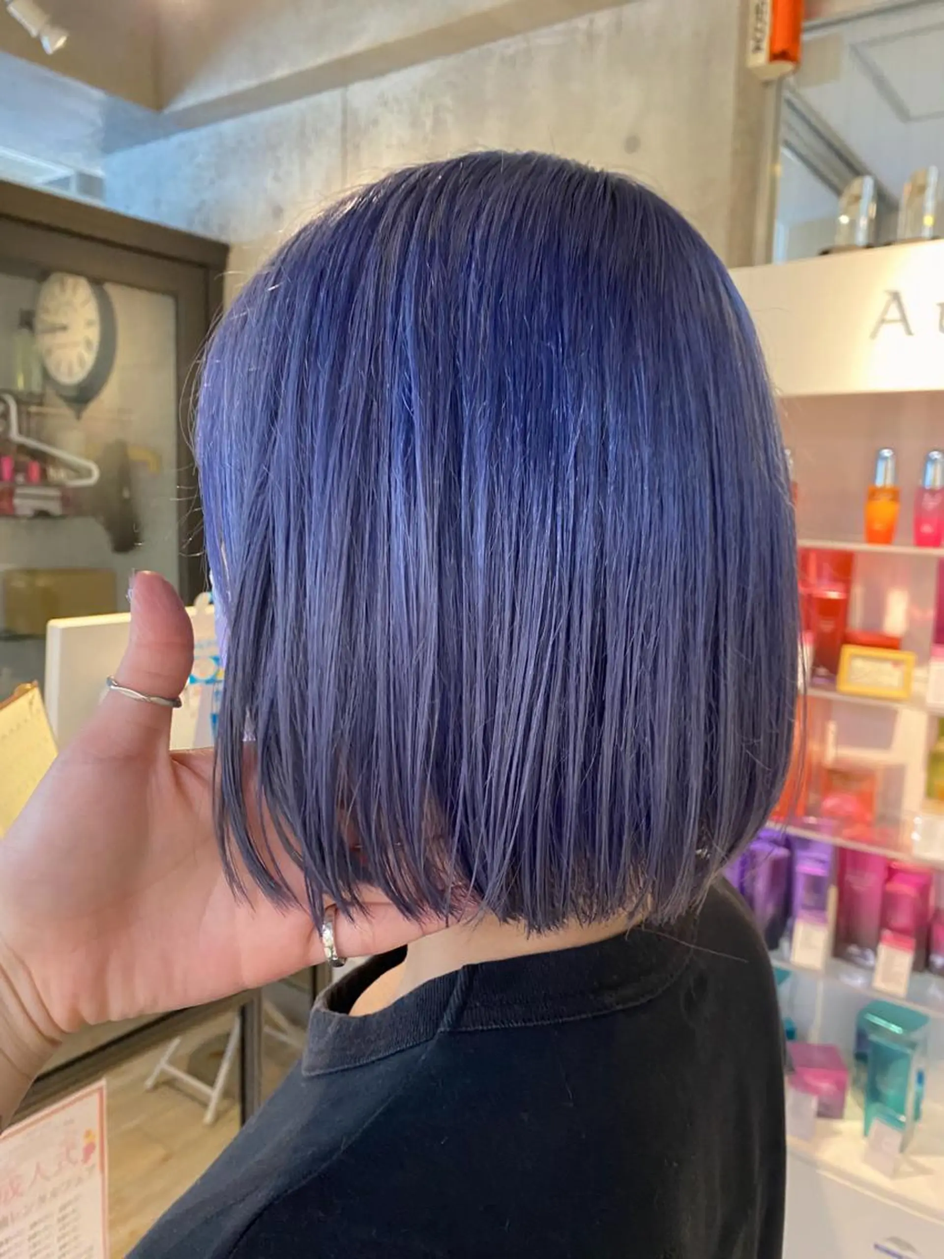 ショート カラー ブルーカラー ブルーラベンダー ラベンダーカラー カット ヘアカラー トリートメント wakana 【ブリーチカラー】のヘアスタイル