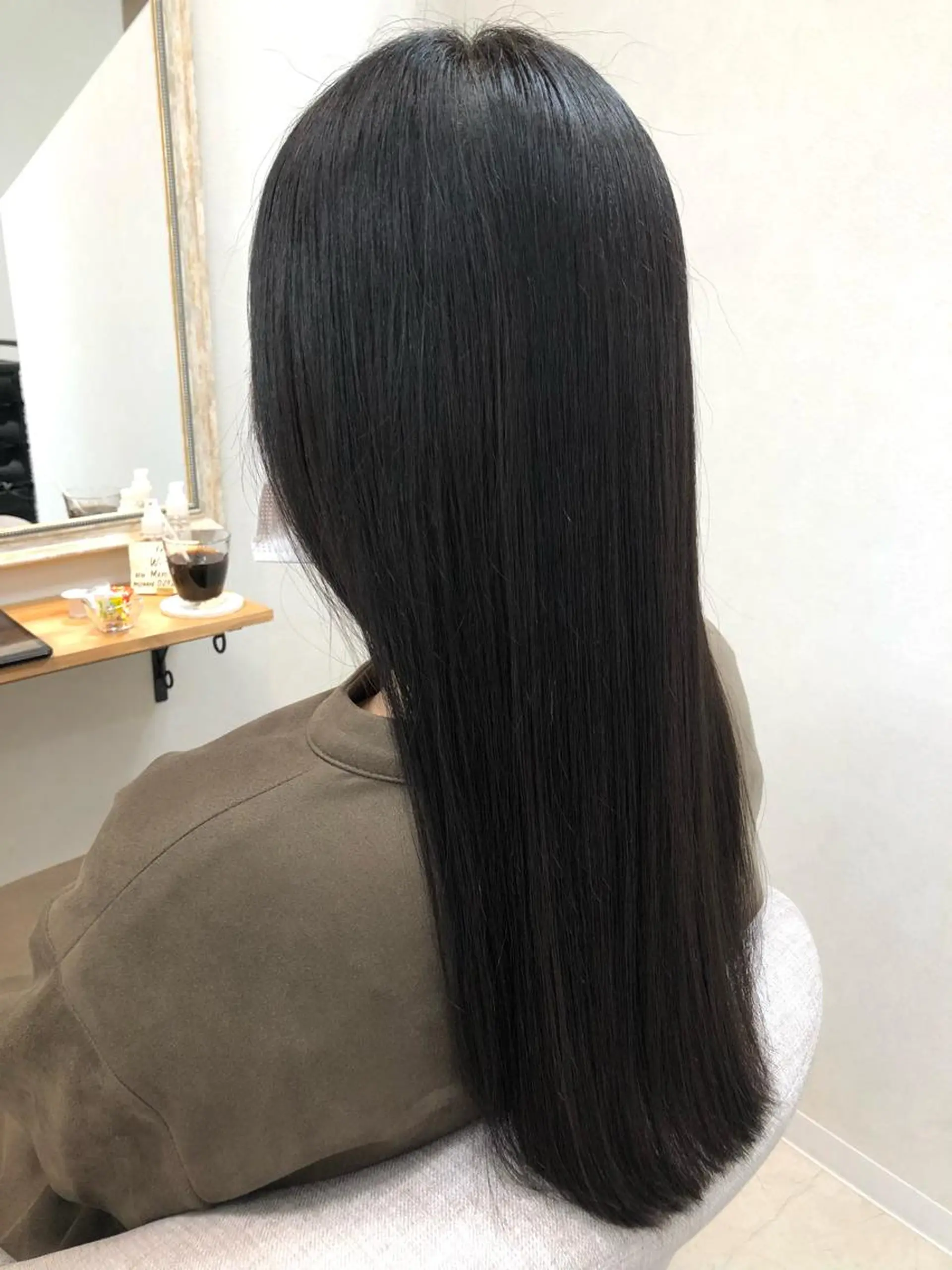 ロング 縮毛矯正 カット 縮毛矯正 ショート/白髪ぼかし 君和田若菜のヘアスタイル