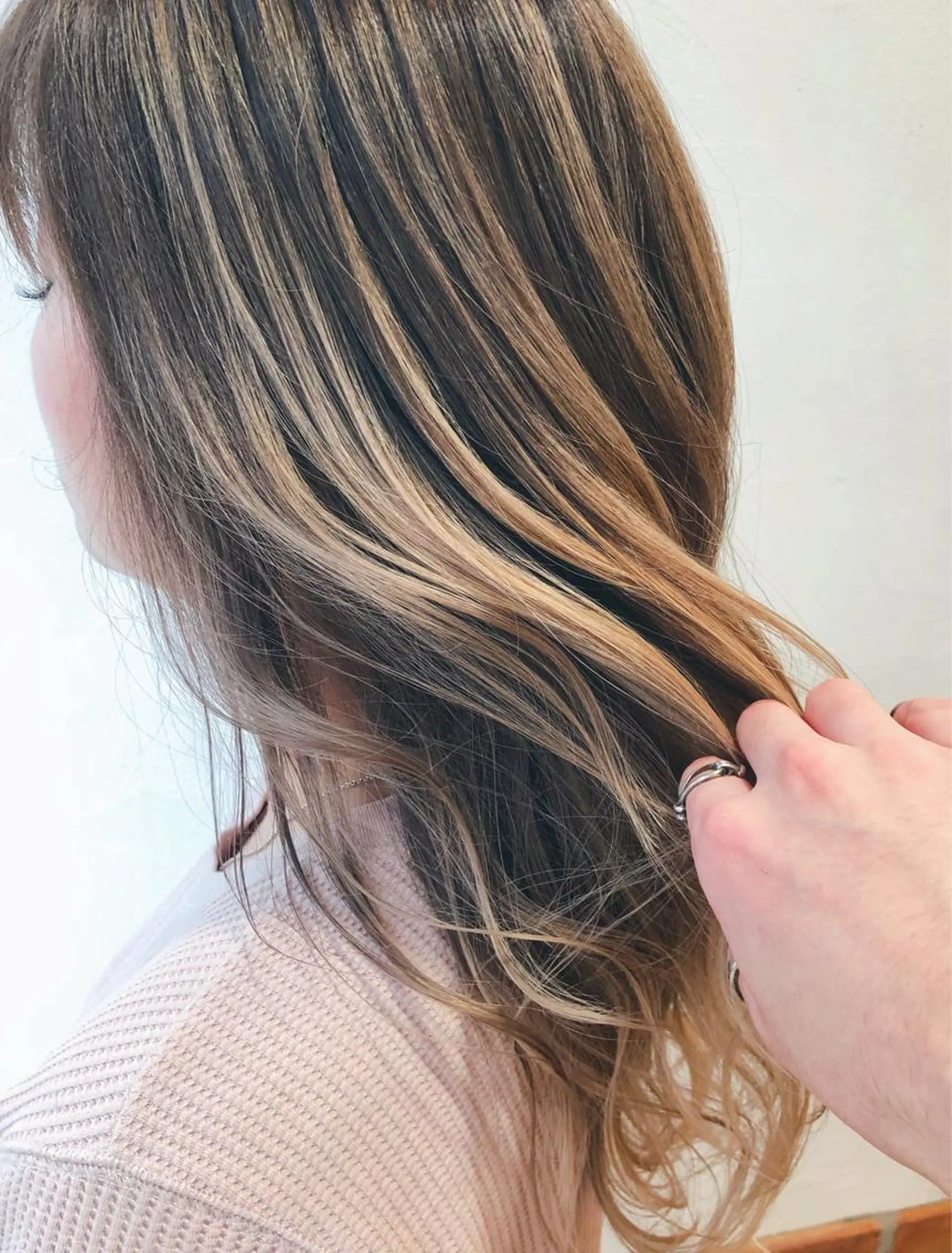 ミディアム レイヤーカット メンズカット特化柏駅 徒歩3分LOUのヘアスタイル