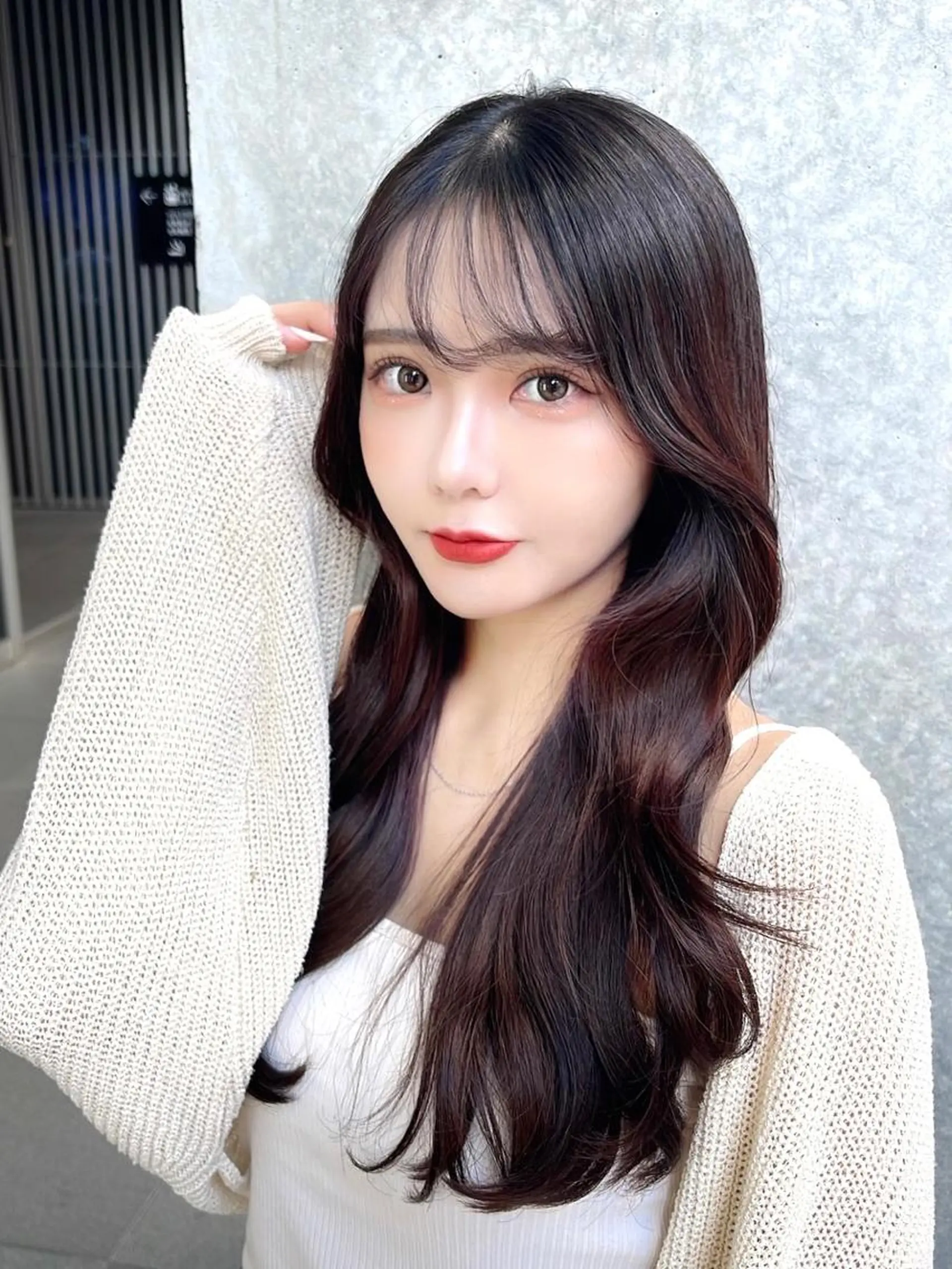 セミロング カラー パーマ ヘアアレンジ マツエク・マツパ アイブロウ 韓国風マツエク くびれヘア ヨシンモリ 韓国風ヘア サイドバング 顔周り特化/韓国ヘア /レイヤー/吉野幸大のヘアスタイル