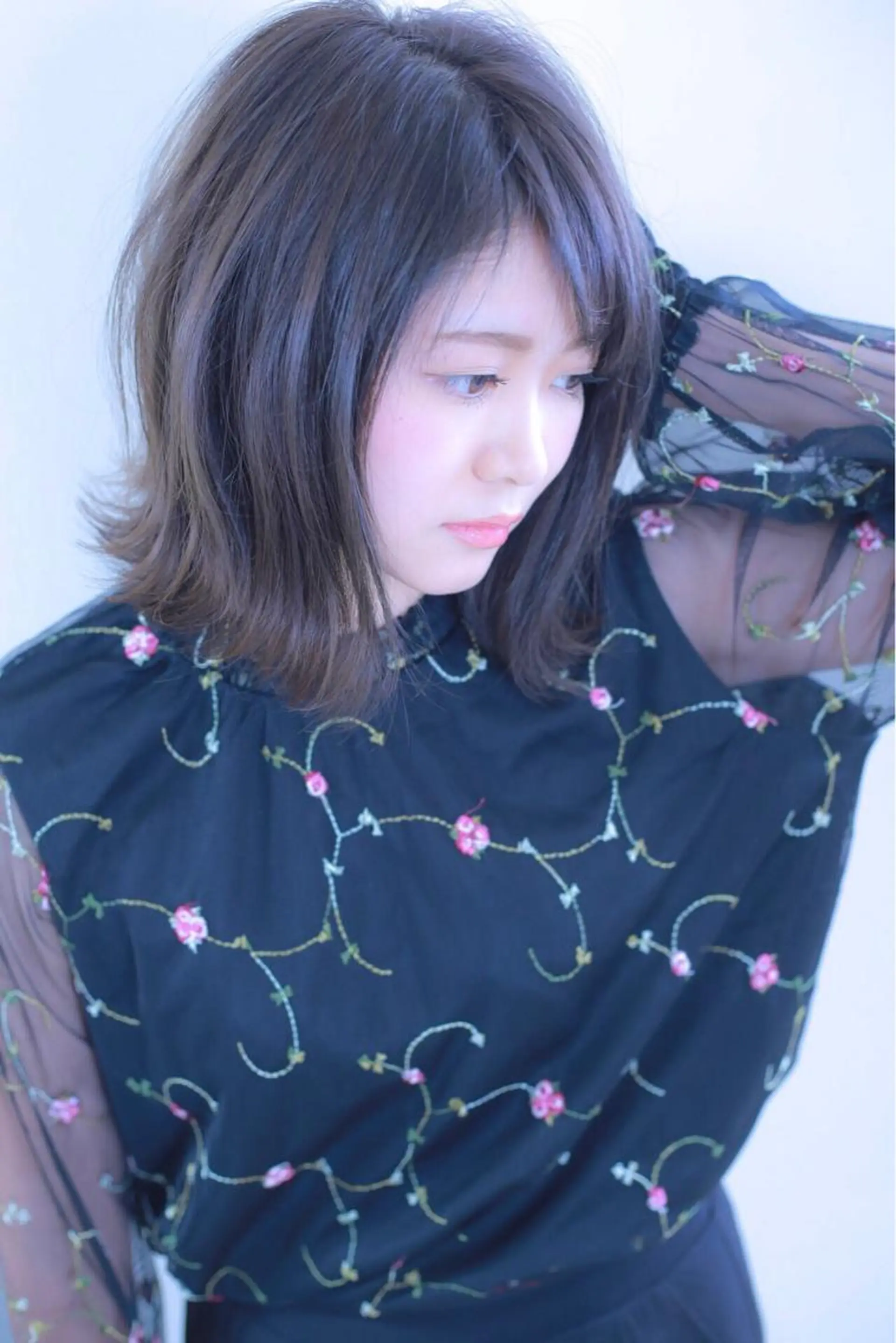 ショート ミディアム 伊藤 裕貴のヘアスタイル