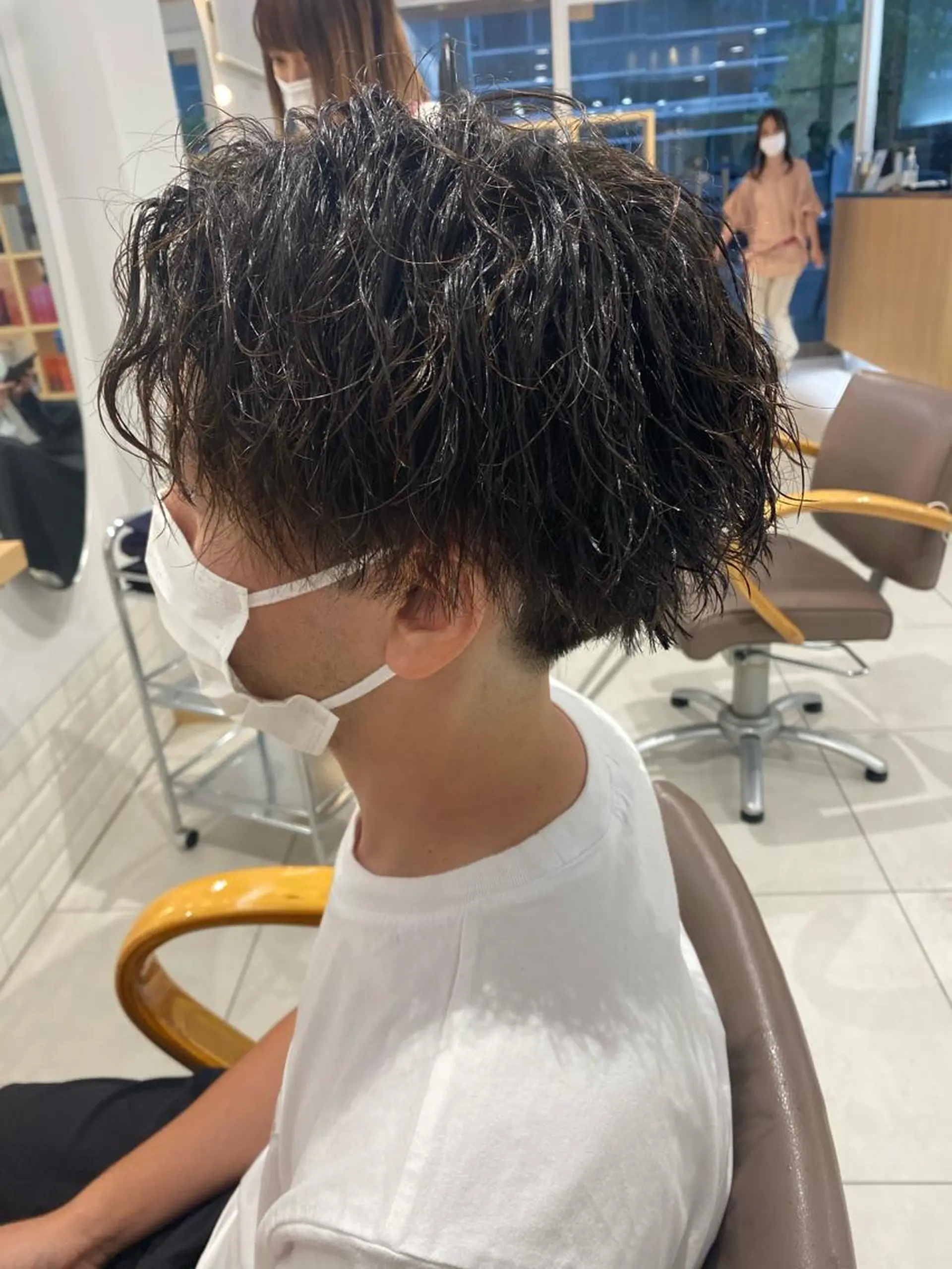 メンズ カット パーマ 🍀透明感抜群🍀/ ハイトーンカラーのヘアスタイル