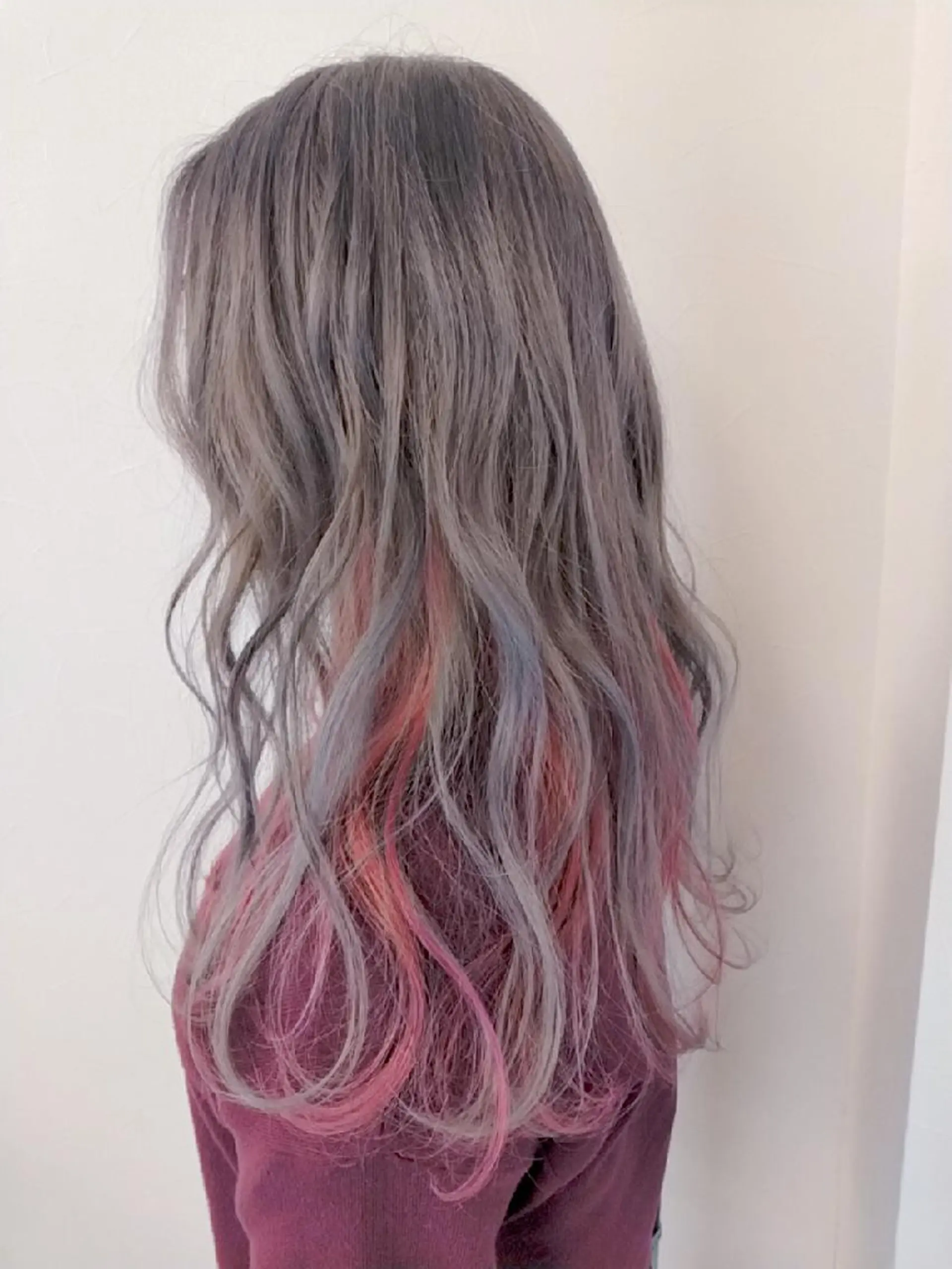 ロング カラー アディクシーカラー バレイヤージュ ブリーチ ダブルカラー グラデーションカラー デザインカラー髪質 改善Lilithのその他イメージ