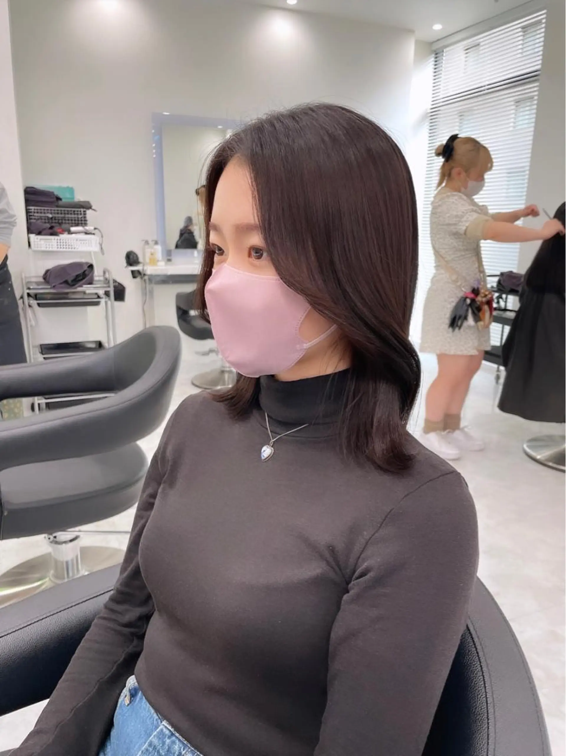 セミロング カラー ヘアアレンジ Ella所属・nana【艶髪】/ レイヤー/縮毛矯正のヘアスタイル