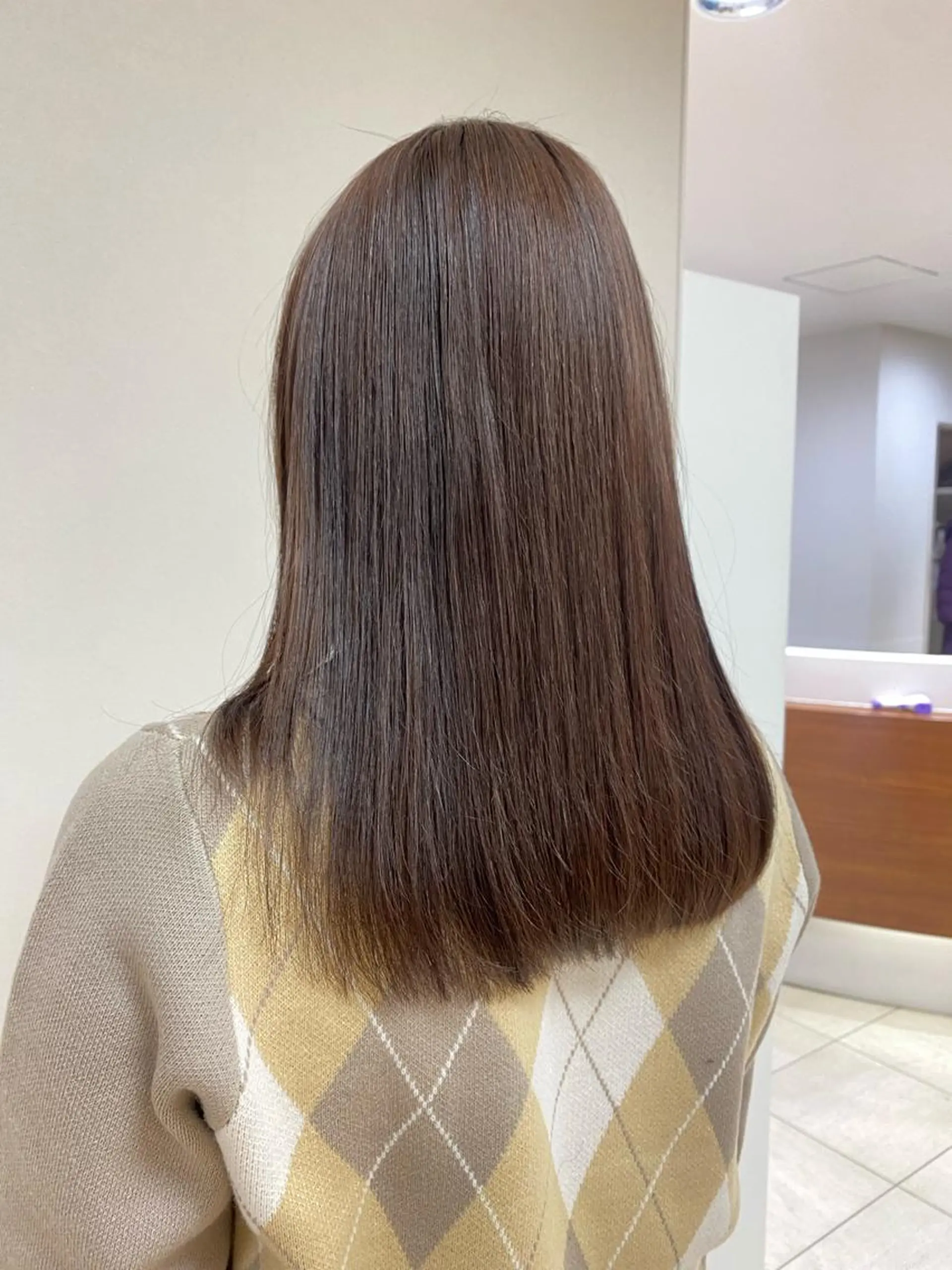 セミロング 縮毛矯正 縮毛矯正 トリートメント 🌈haru🌻 藤沢ハイトーン🌈のヘアスタイル