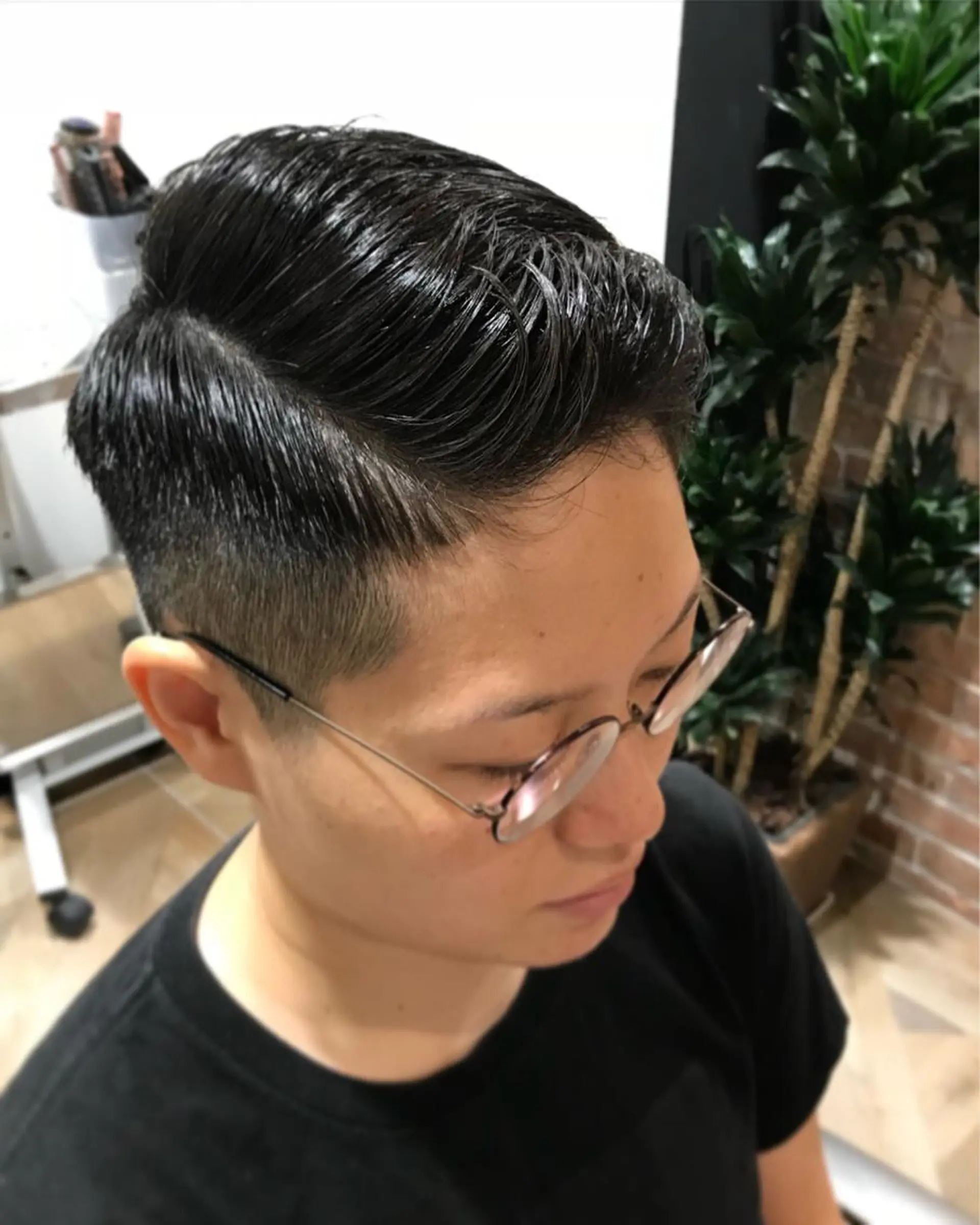 ショート THE AWESUM所属・メンズスタイル強化中 TONNY（トニー）のヘアスタイル