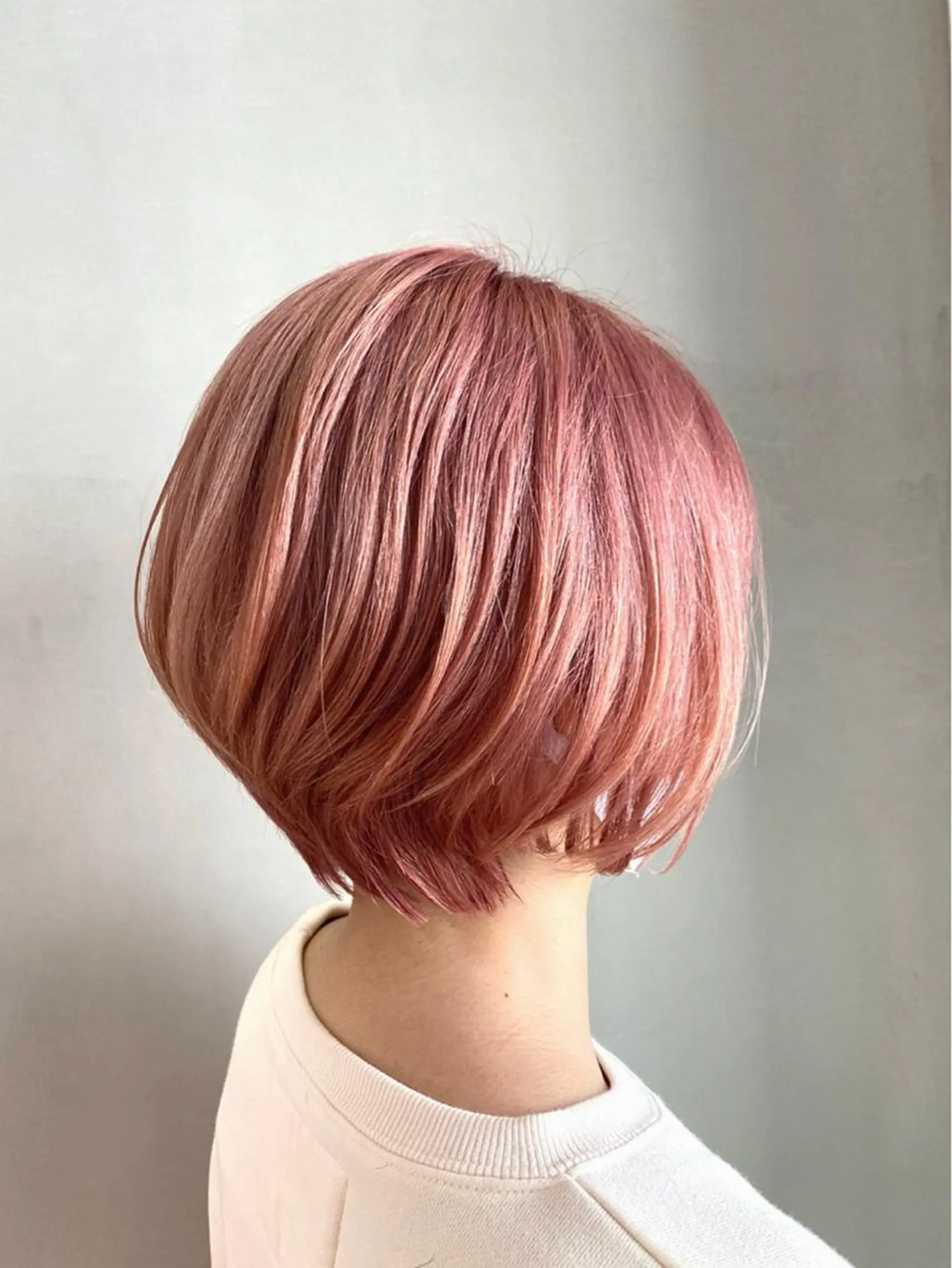 カラー ピンクカラー MUK ムクのヘアスタイル