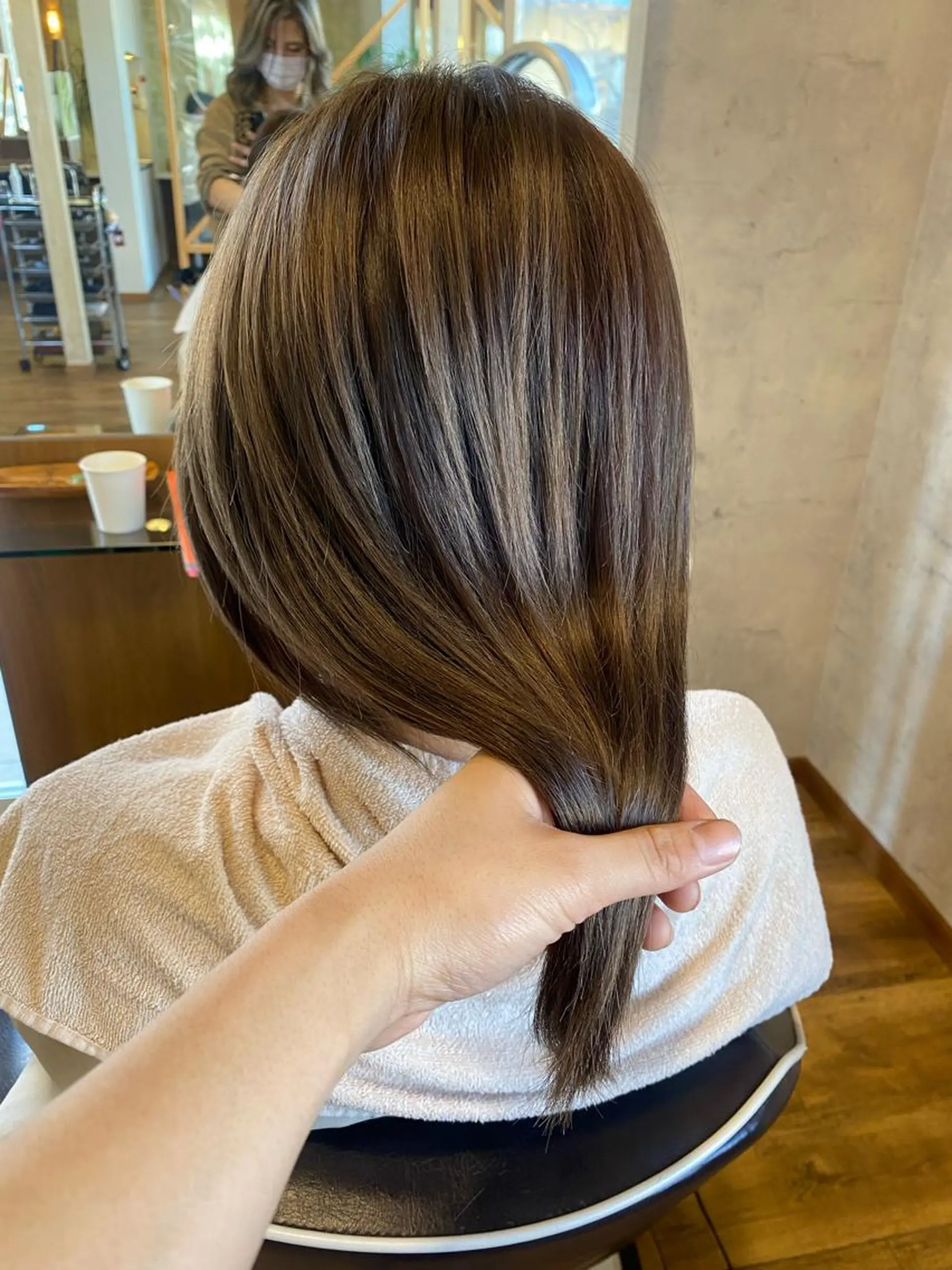 ミディアム カラー 🌻井上 マリー🌻のヘアスタイル