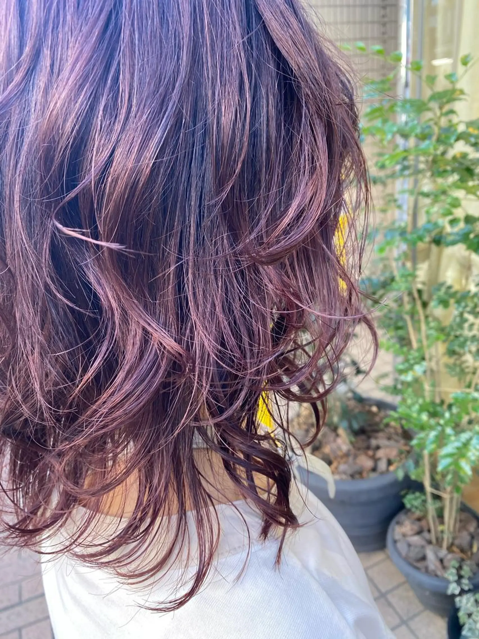 ミディアム カラー ヘアカラー トリートメント 宮内 真乃のヘアスタイル