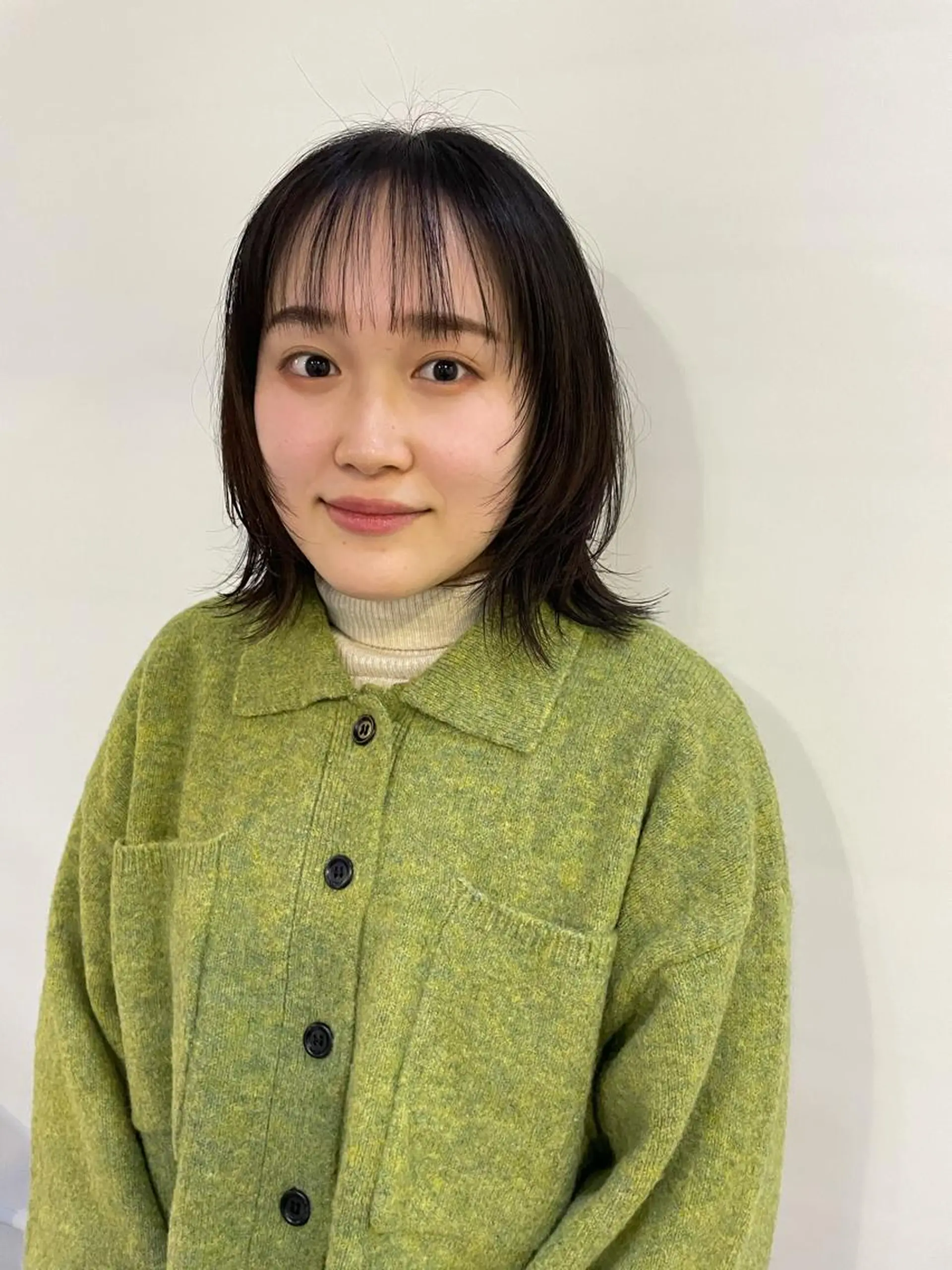 ミディアム silo所属・silo MOKA 顔周りカット🦦のヘアスタイル