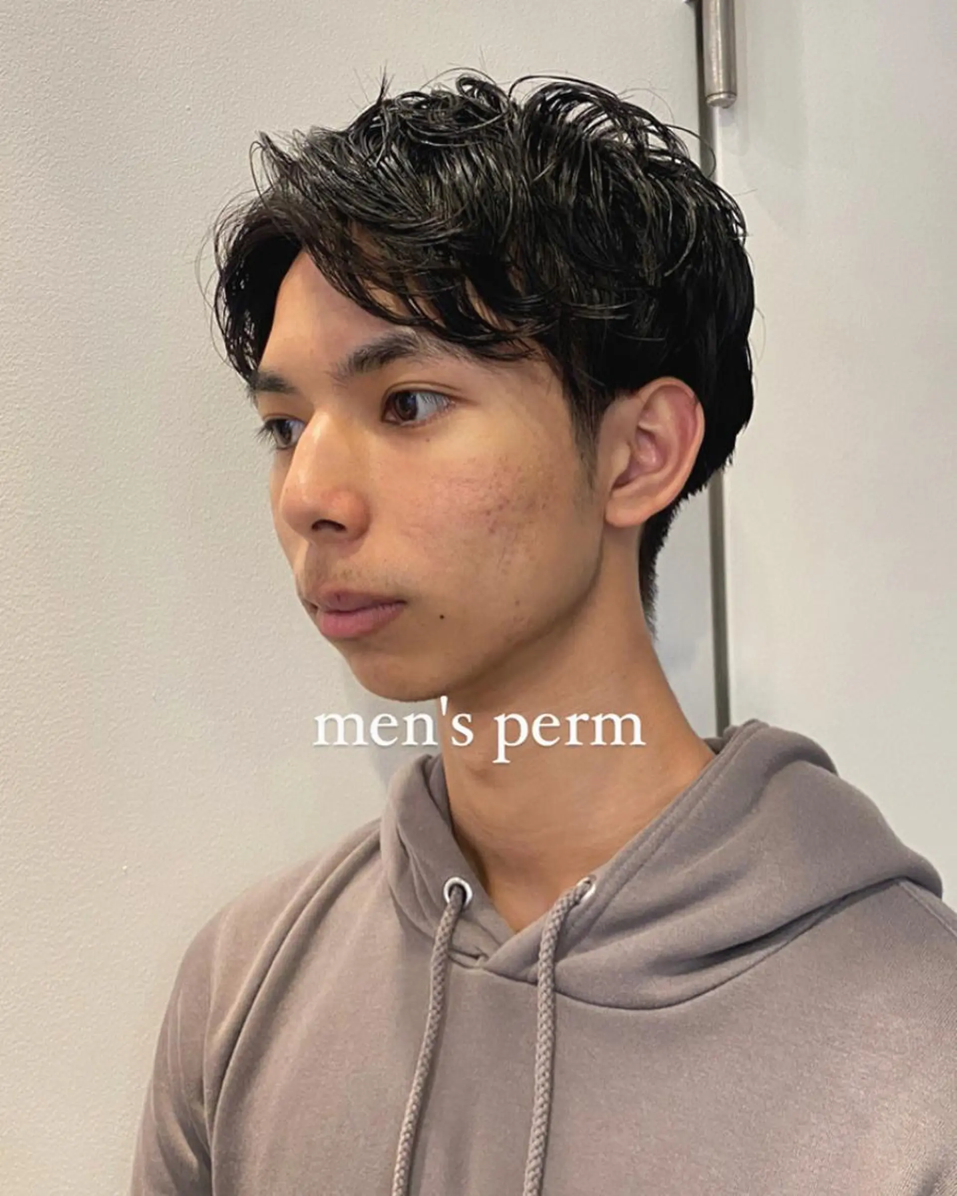 パーマ メンズ カット パーマ トリートメント レイヤーボブ/ 艶カラー/サナ🌼のヘアスタイル