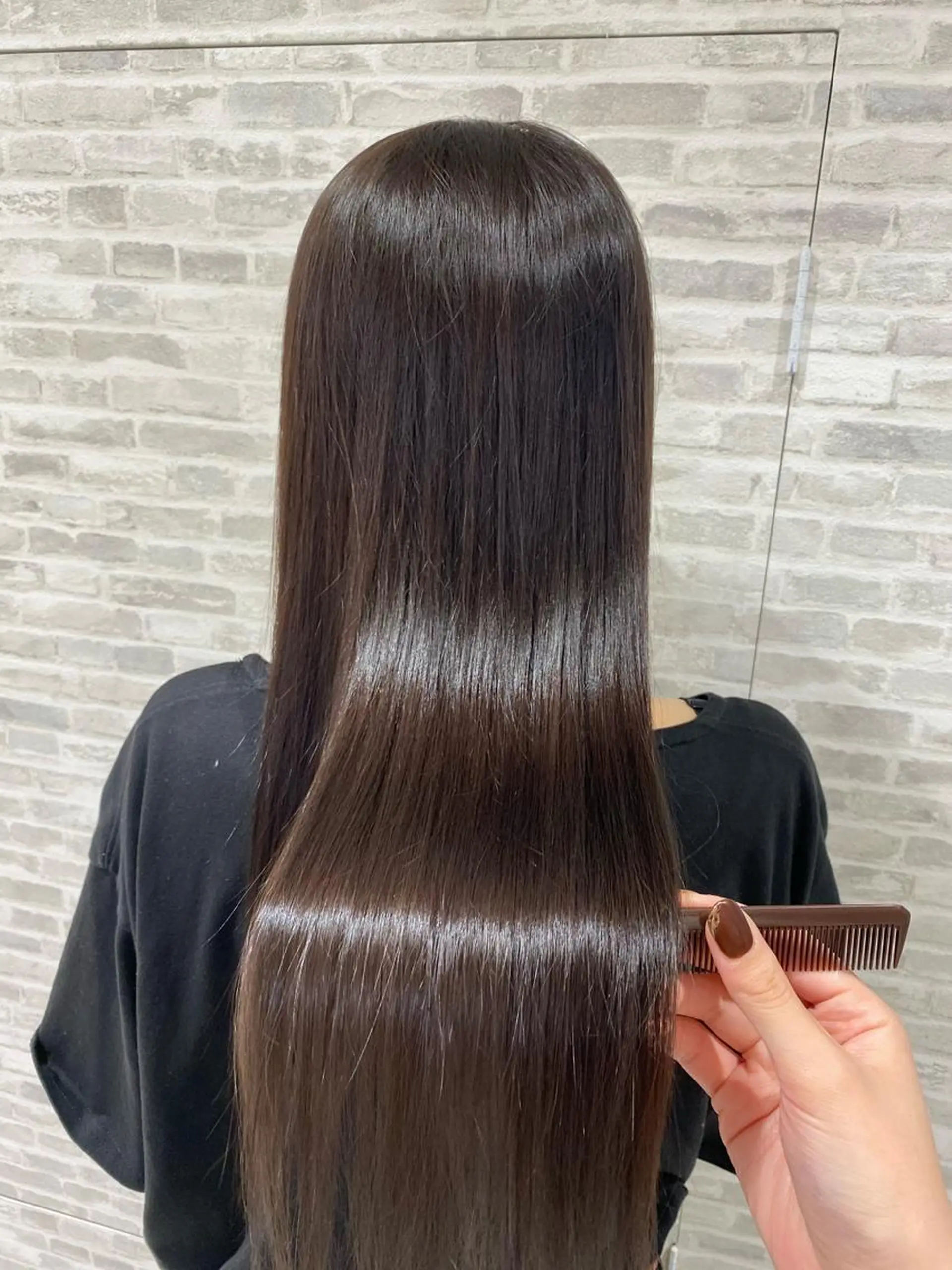 ロング カット 縮毛矯正 トリートメント ✨圧倒的ツヤ髪✨ 小野あすかのヘアスタイル