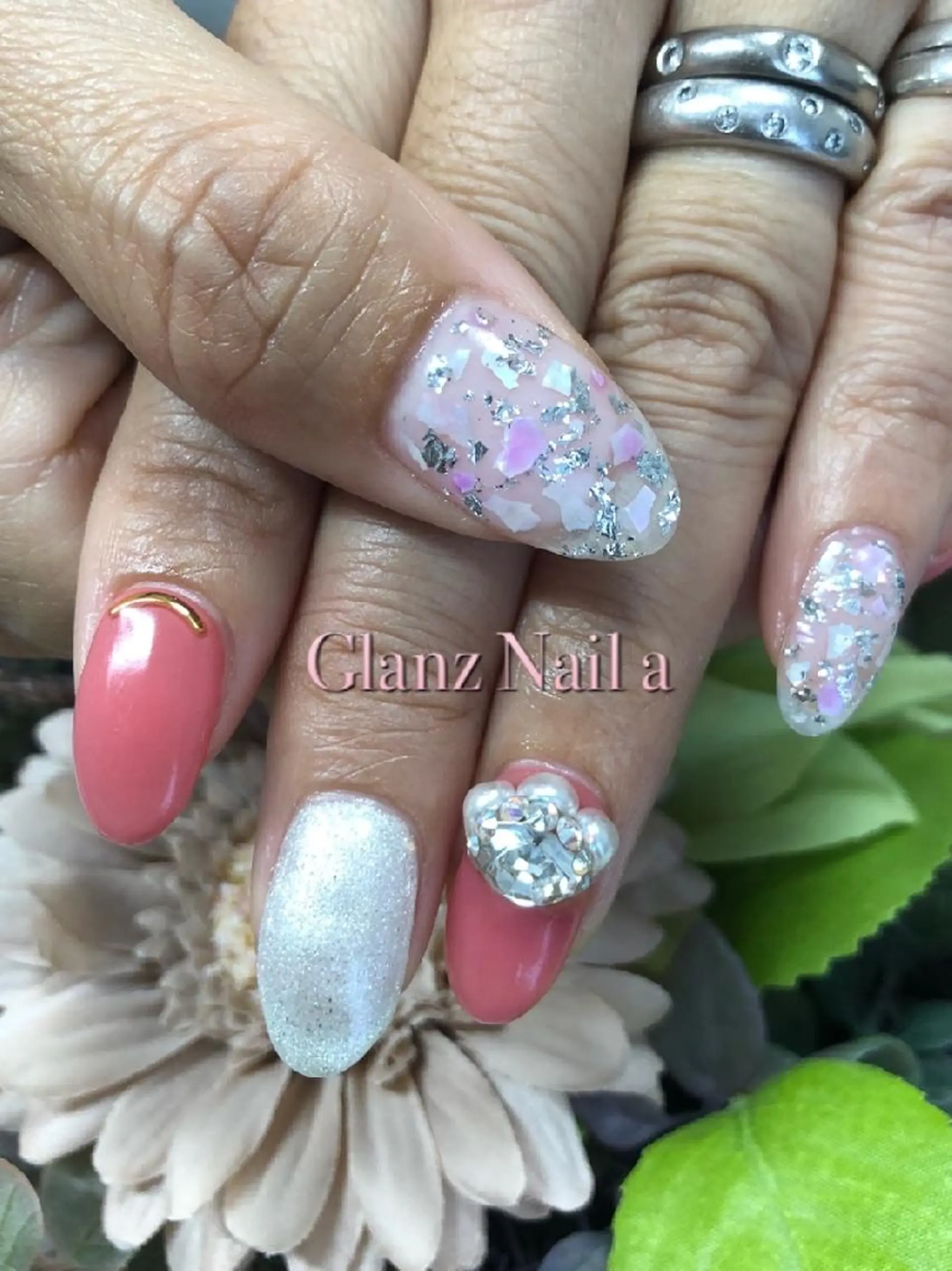ネイル Glanz  Nail aのネイルデザイン