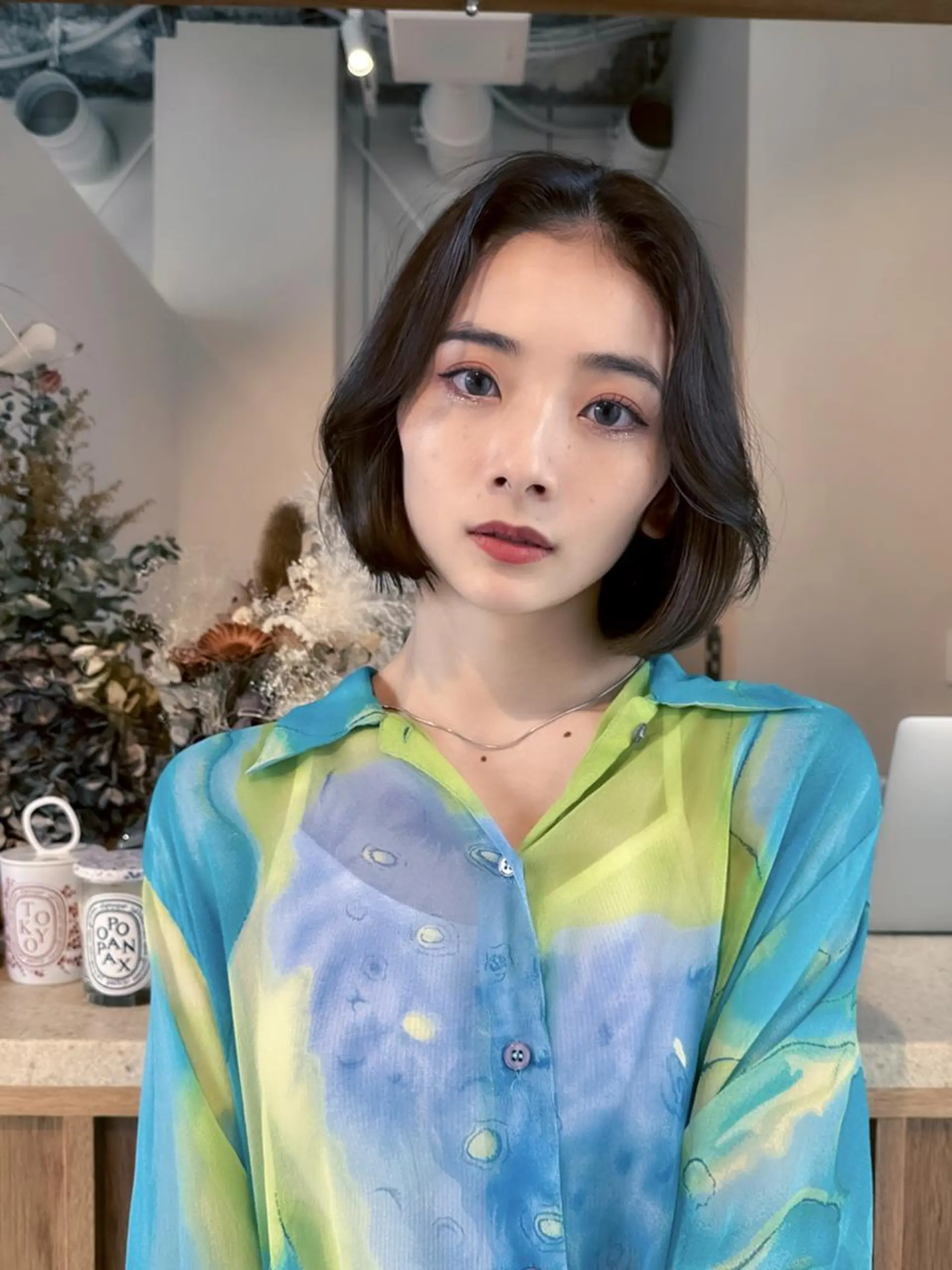 ミディアム yelm (official)のヘアスタイル