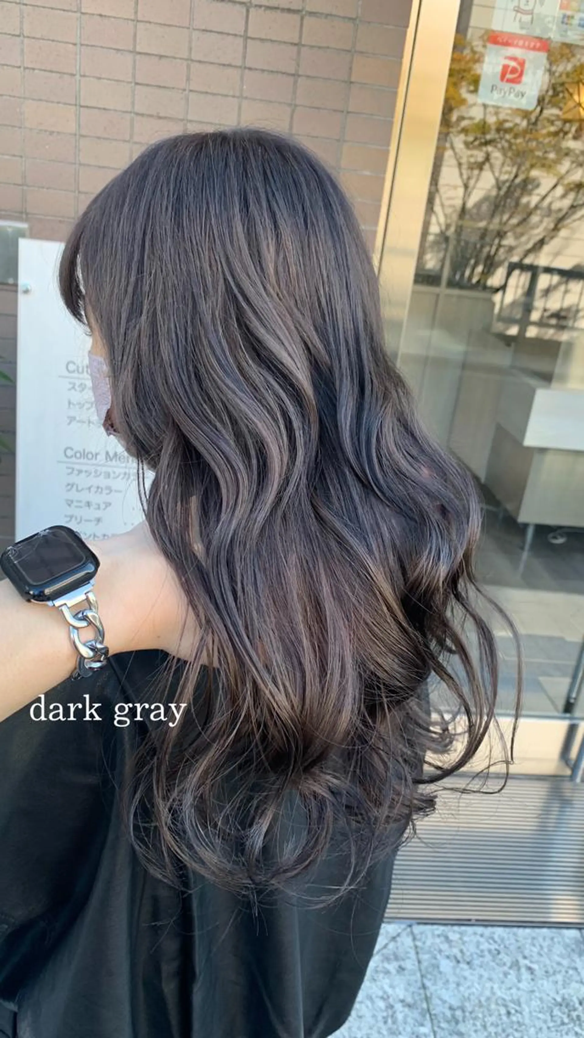 ロング カラー ブリーチ 透明感カラー ダークグレー 🌈re-room EIKI🇰🇷のヘアスタイル