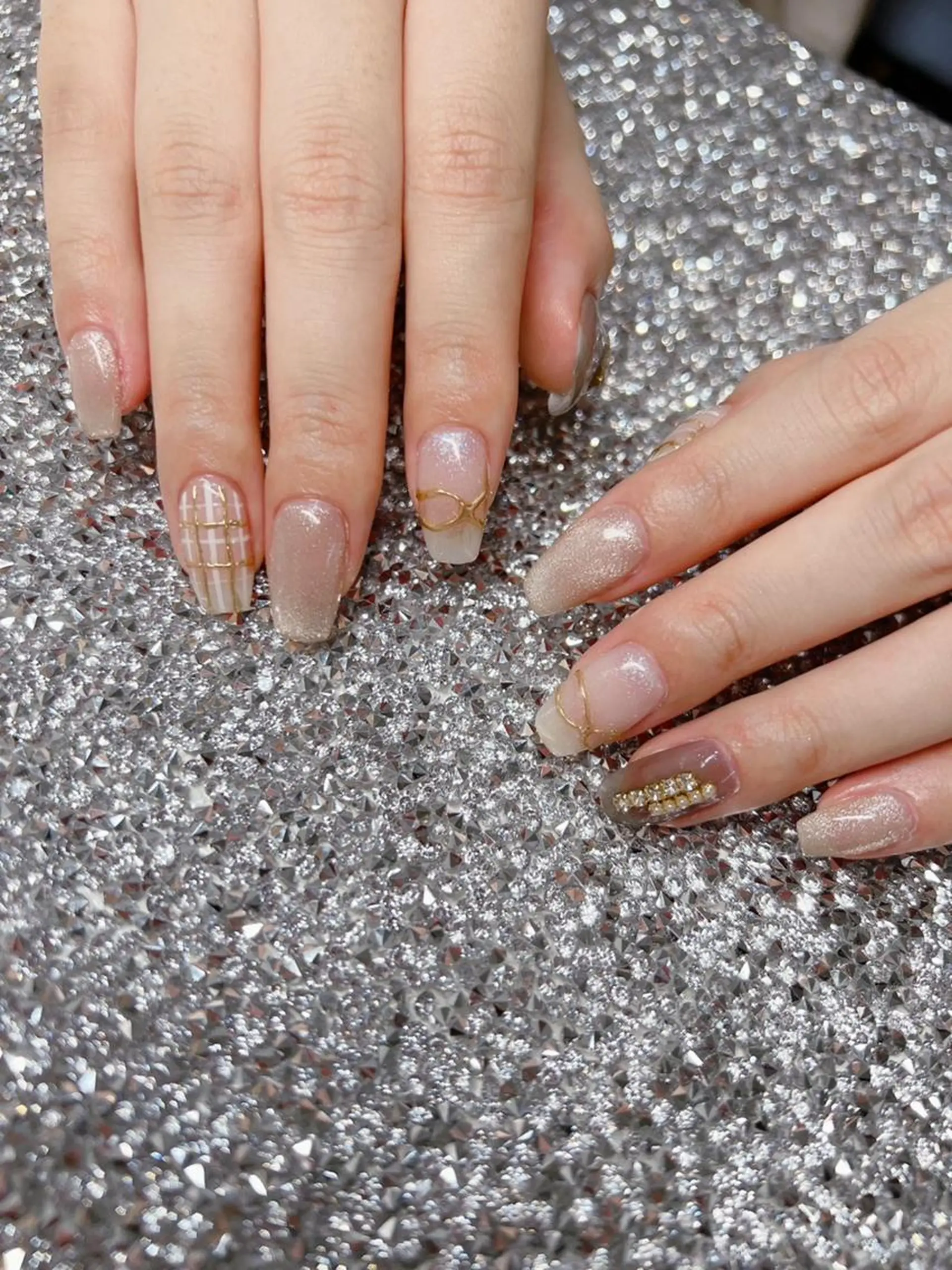 ネイル ハンドネイル ハンドケア DEMAIN- 🕊️のネイルデザイン