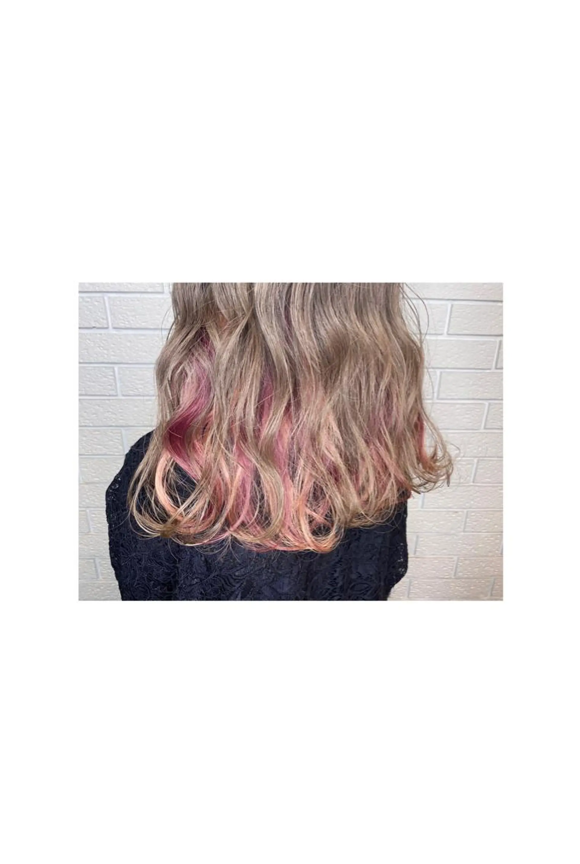 セミロング カラー アッシュ ベージュカラー ピンクカラー ヘアカラー GARU-ガル-所属・TSUNO🦖 派手髪/オタク美容師のヘアスタイル