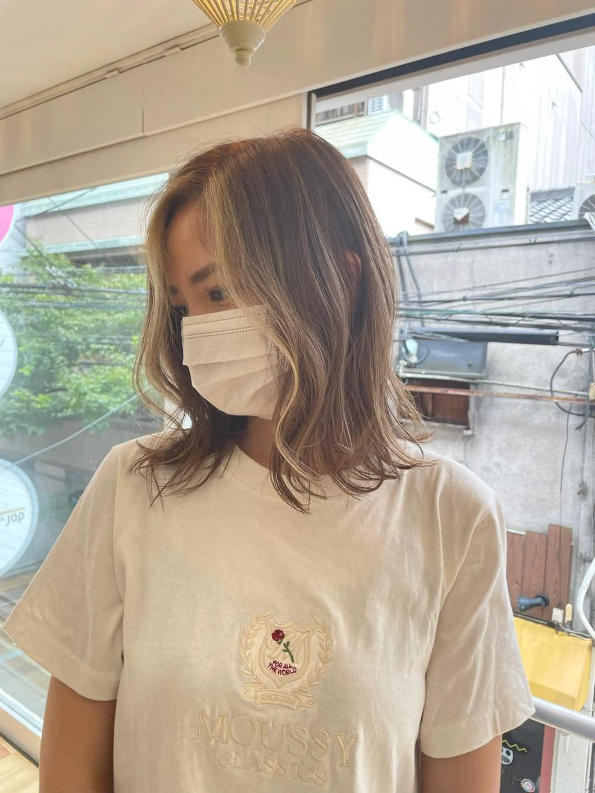 ミディアム カラー ミストバング  フェイスフレーミング カット ヘアカラー トリートメント Tao所属・藤川 大智のヘアスタイル