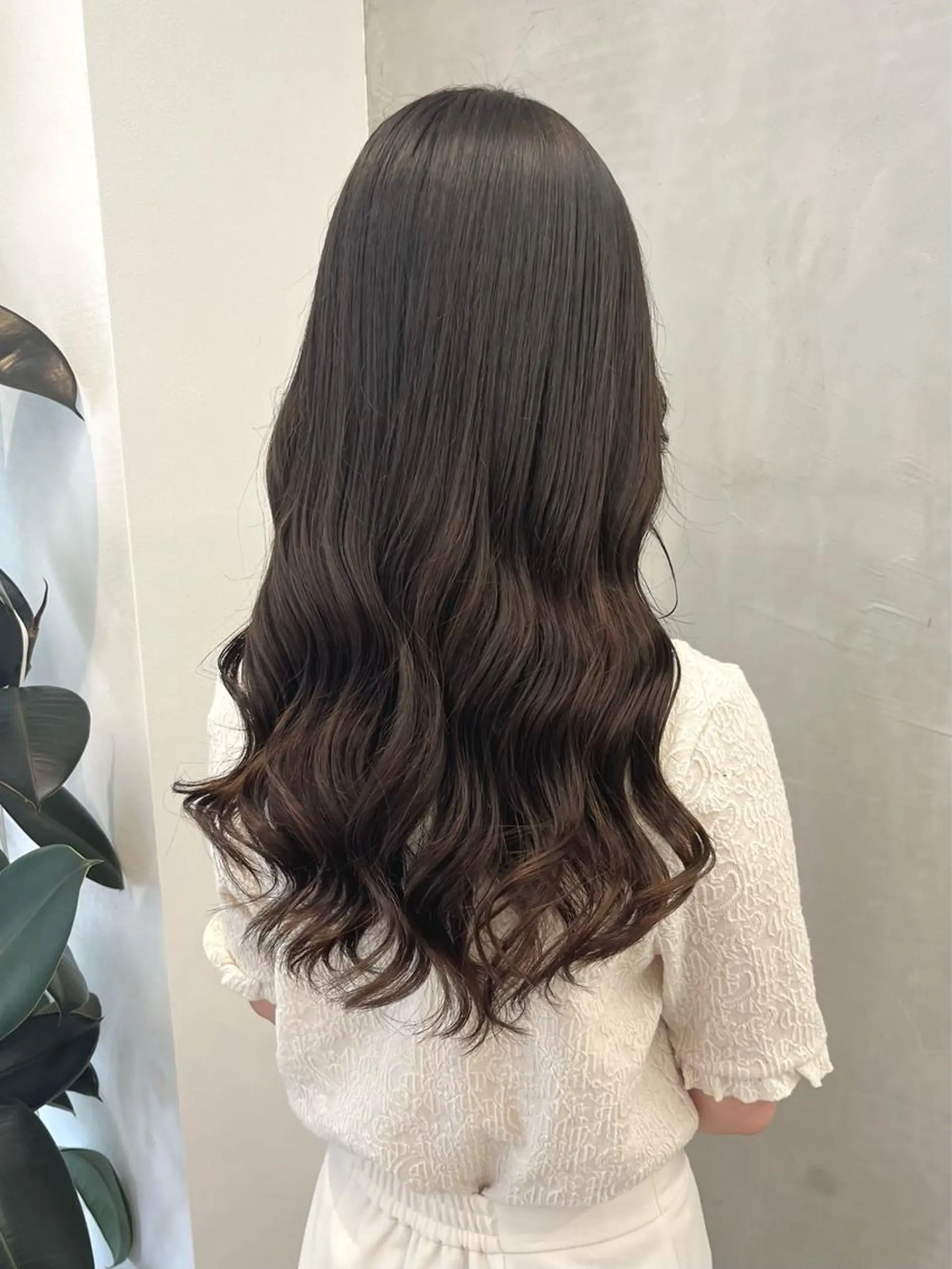 ロング カラー charer eye salon所属・マブチ キサラのマツエク・マツパデザイン