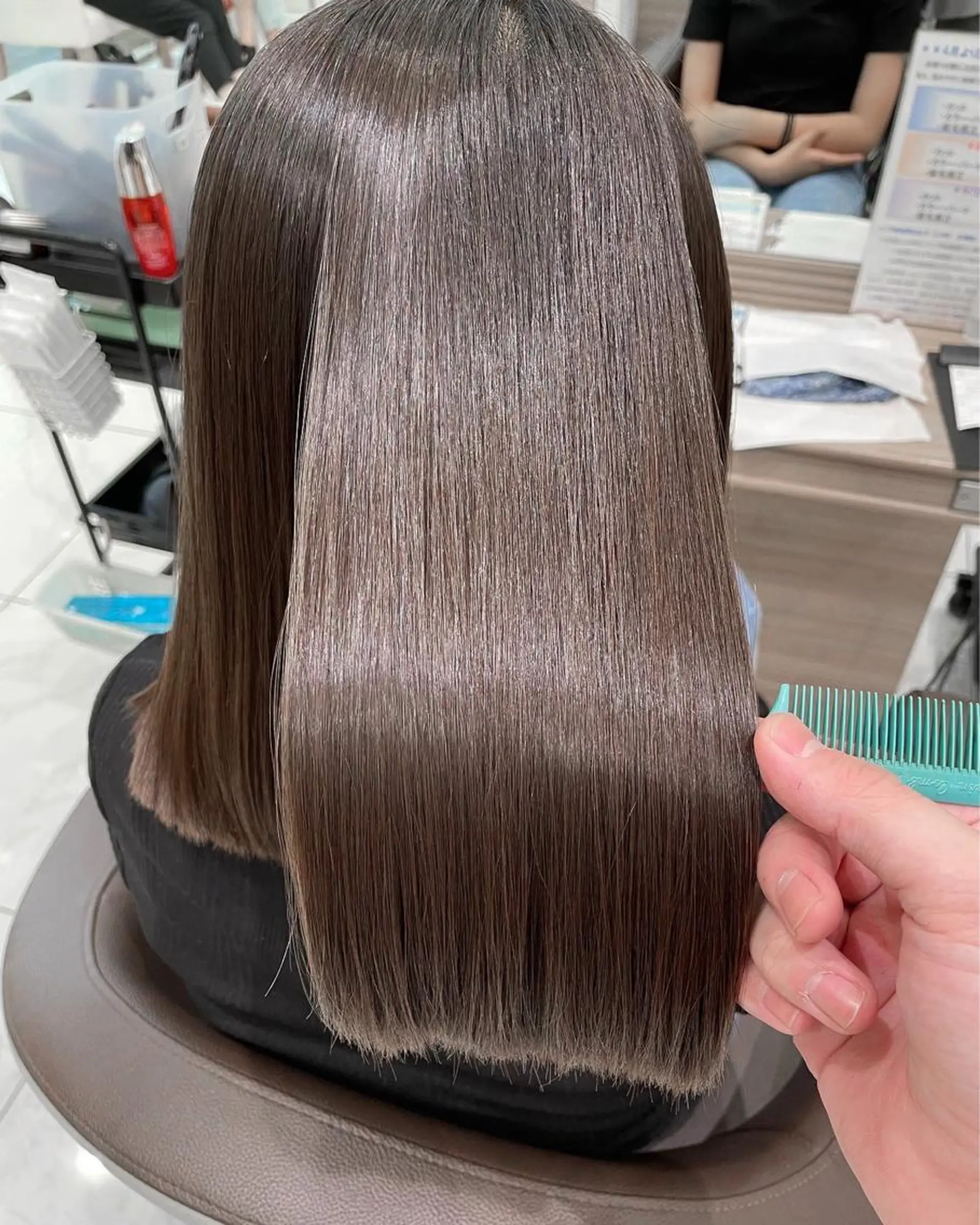 セミロング ヘアカラー トリートメント 髪質改善/美髪矯正 マネージャー福永のヘアスタイル