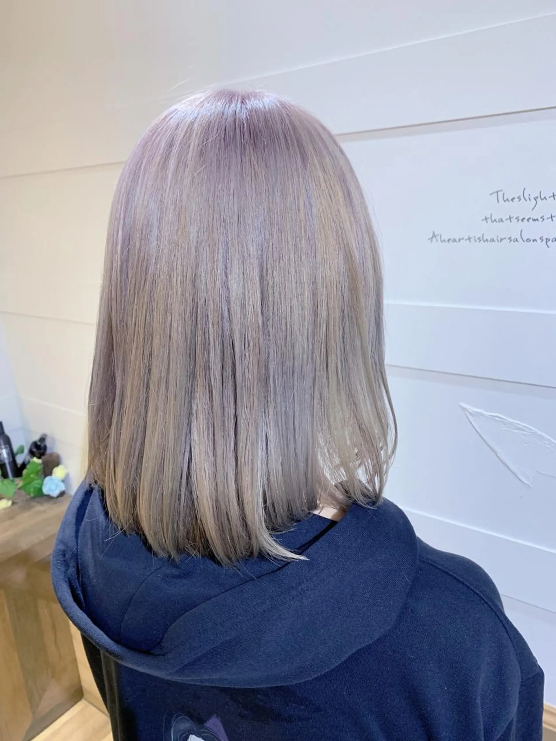 ミディアム カラー ベージュカラー ホワイトベージュ 船津武俊 フナツタケトシのヘアスタイル