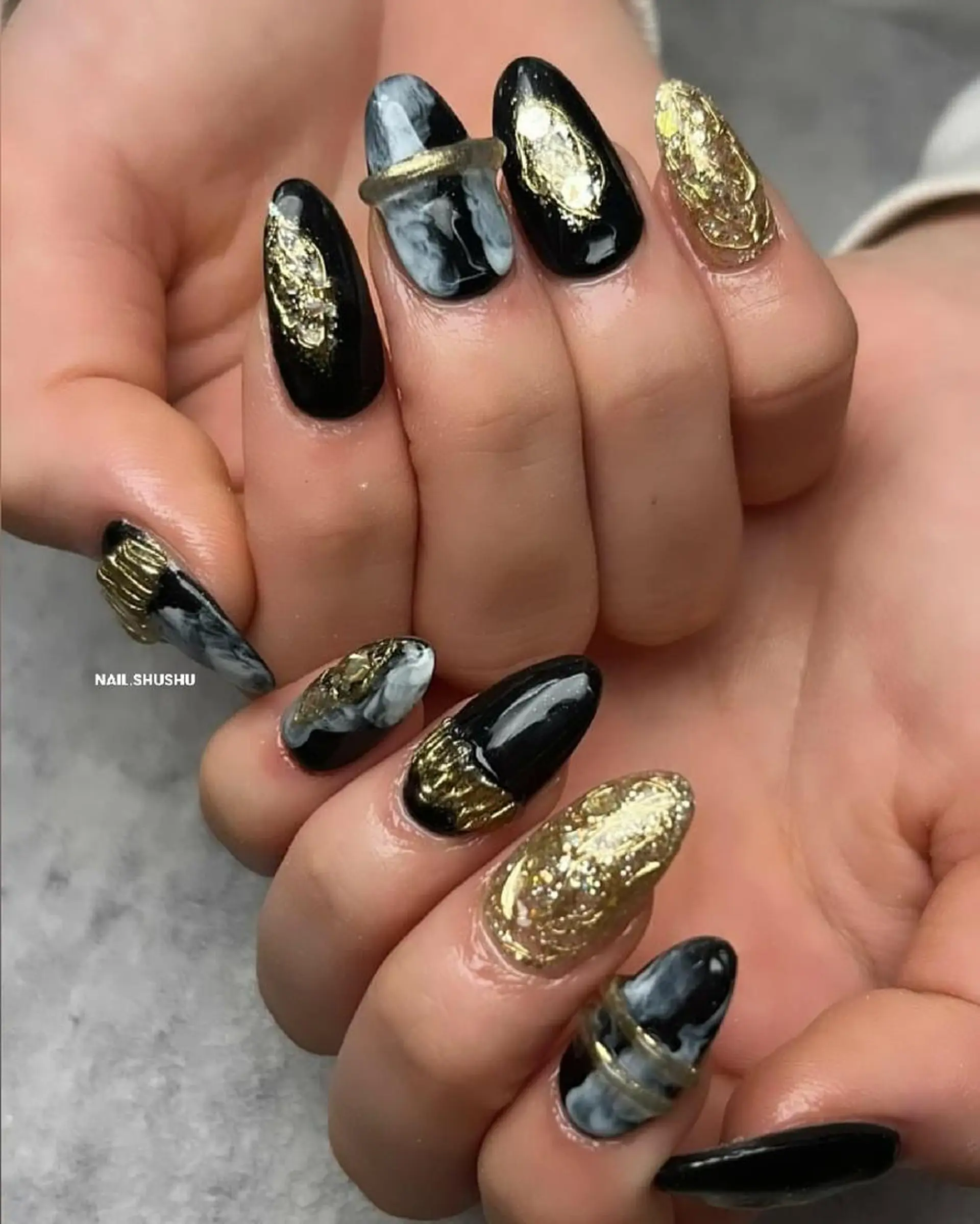 ネイル 持ち込み ニュアンスネイル シンプルネイル 冬ネイル 3dパーツ/流行り 👧shushu❤️のネイルデザイン