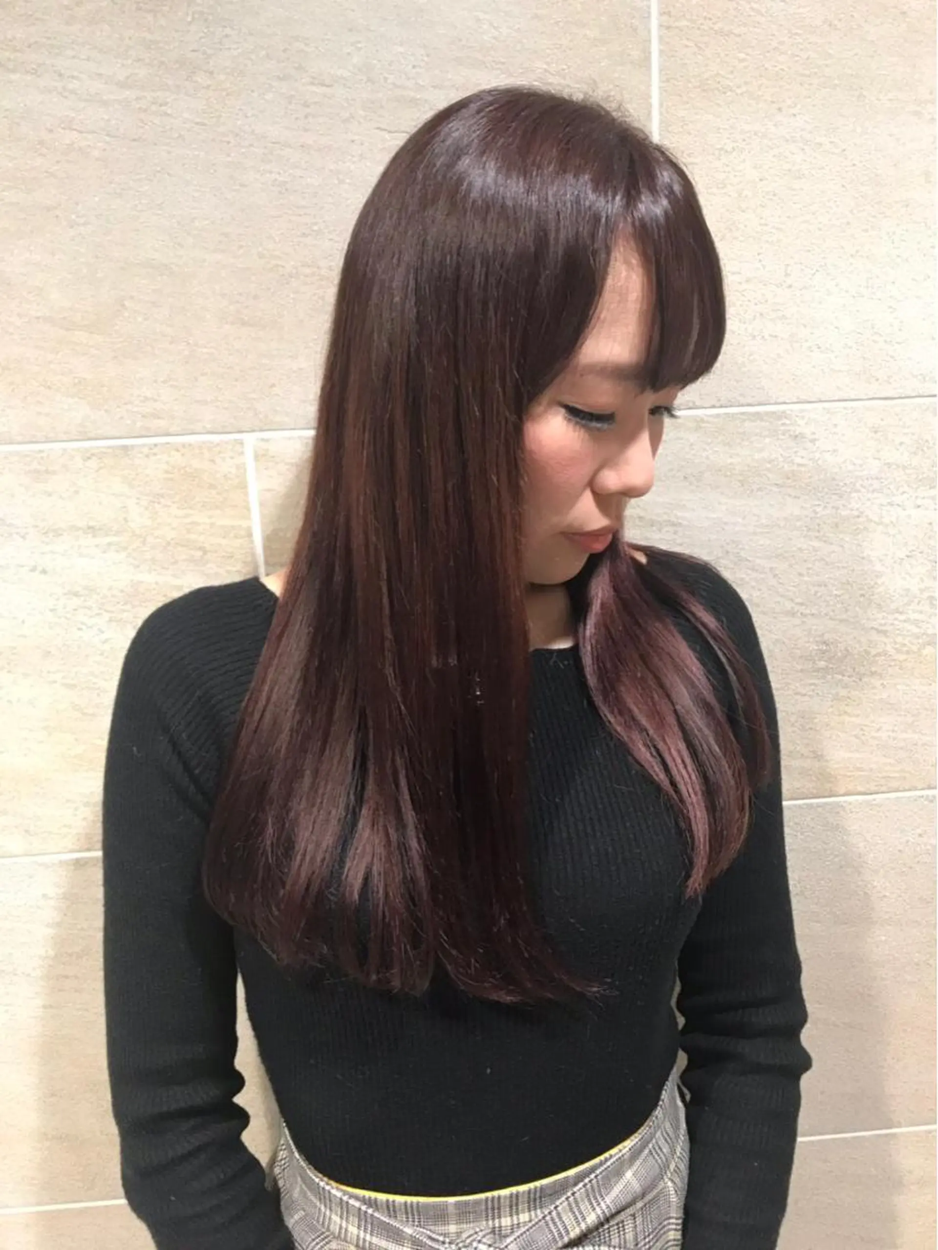 ロング カラー 長谷川 華奈子のヘアスタイル