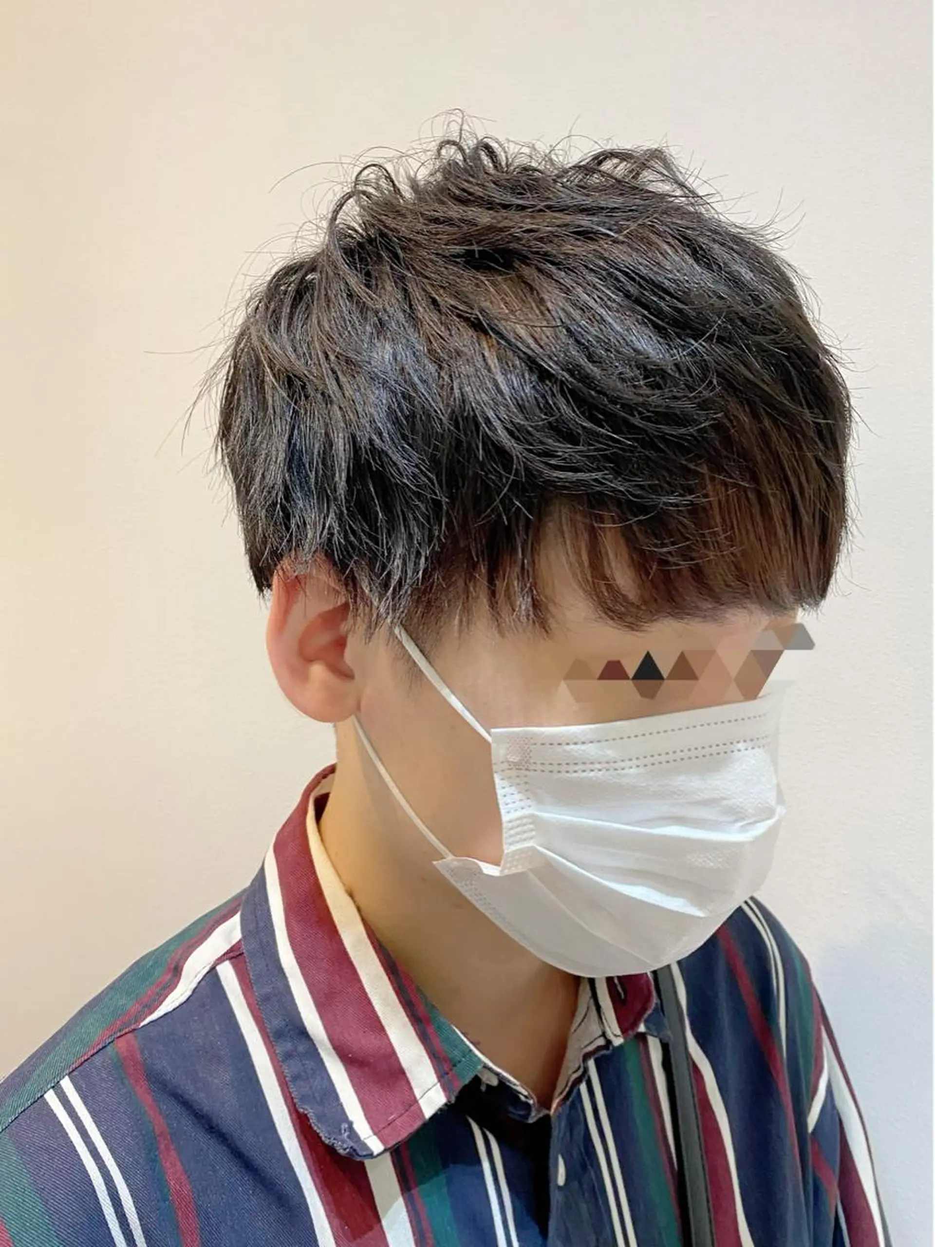 ショート カラー パーマ メンズ メンズバレイヤージュ メンズブリーチ メンズハイライト メンズハイトーン メンズインナーカラー カット ヘッドスパ ♡オシャ髪♡AI ✂️newi町田のヘアスタイル