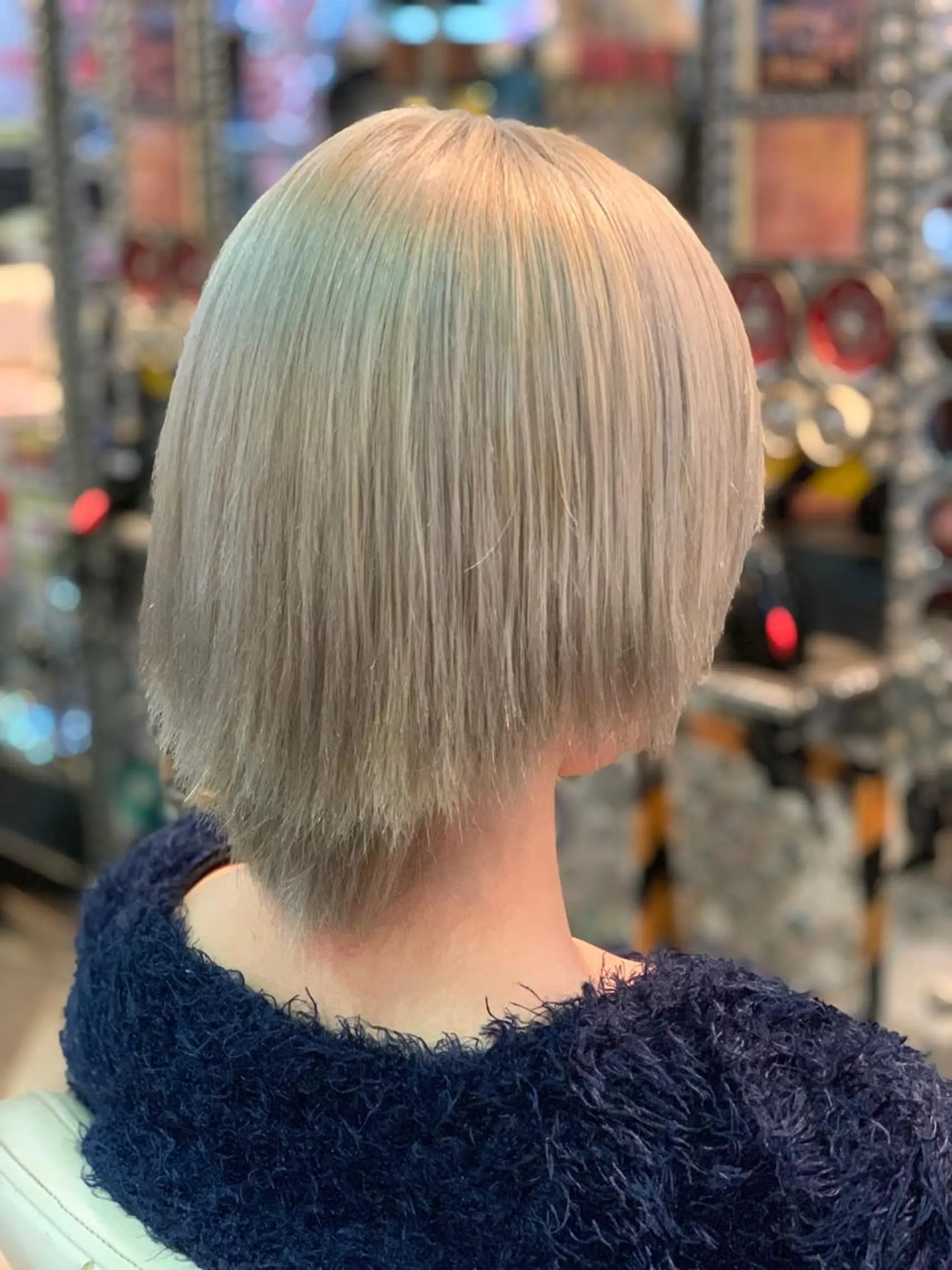 ショート カラー ブリーチ haco+所属・🌈派手髪エクステ ブレイズ🌈ひろとのヘアスタイル