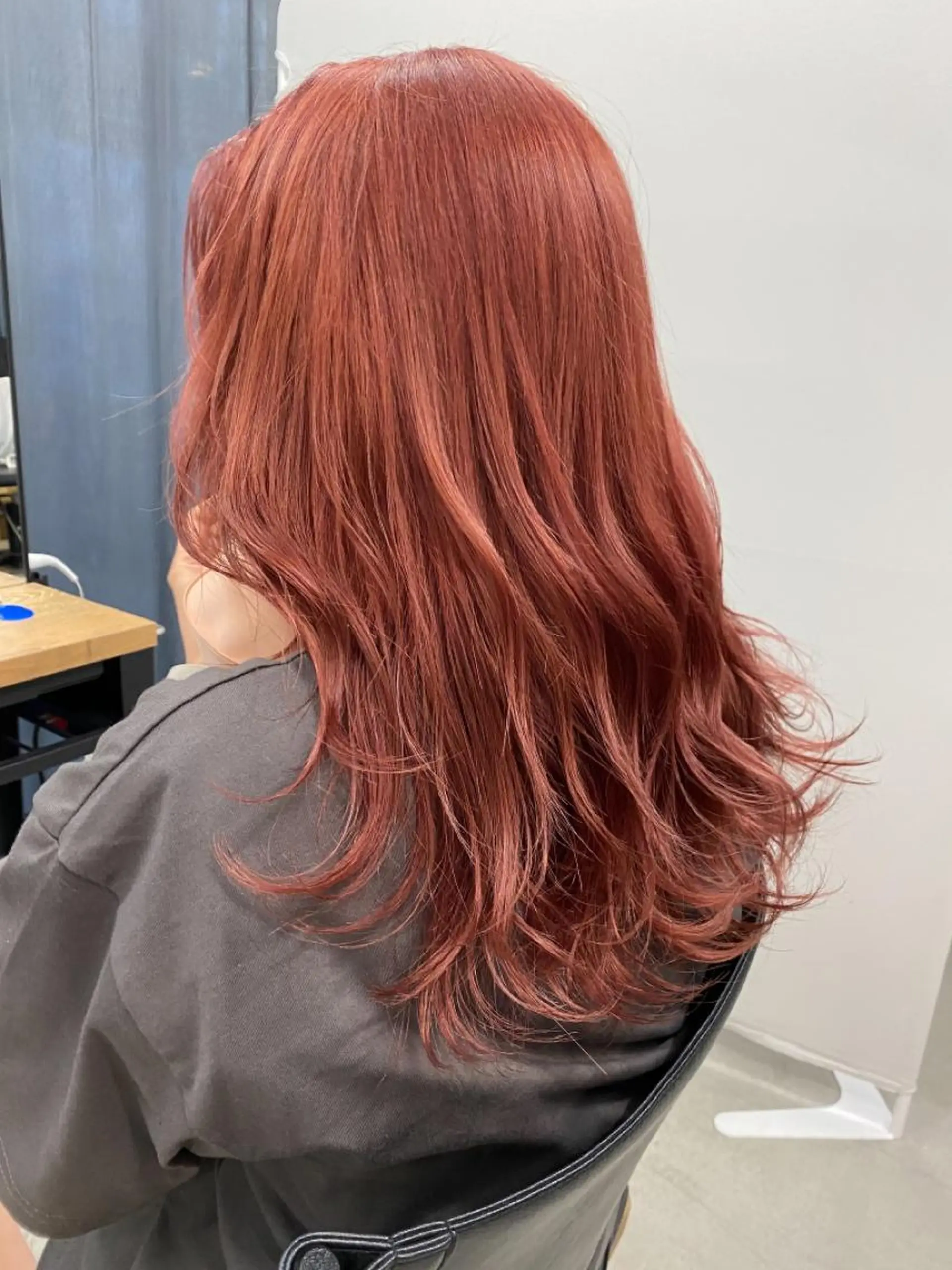 ロング カラー ブリーチ ピンクカラー 韓国🇰🇷透明感 ERIのヘアスタイル