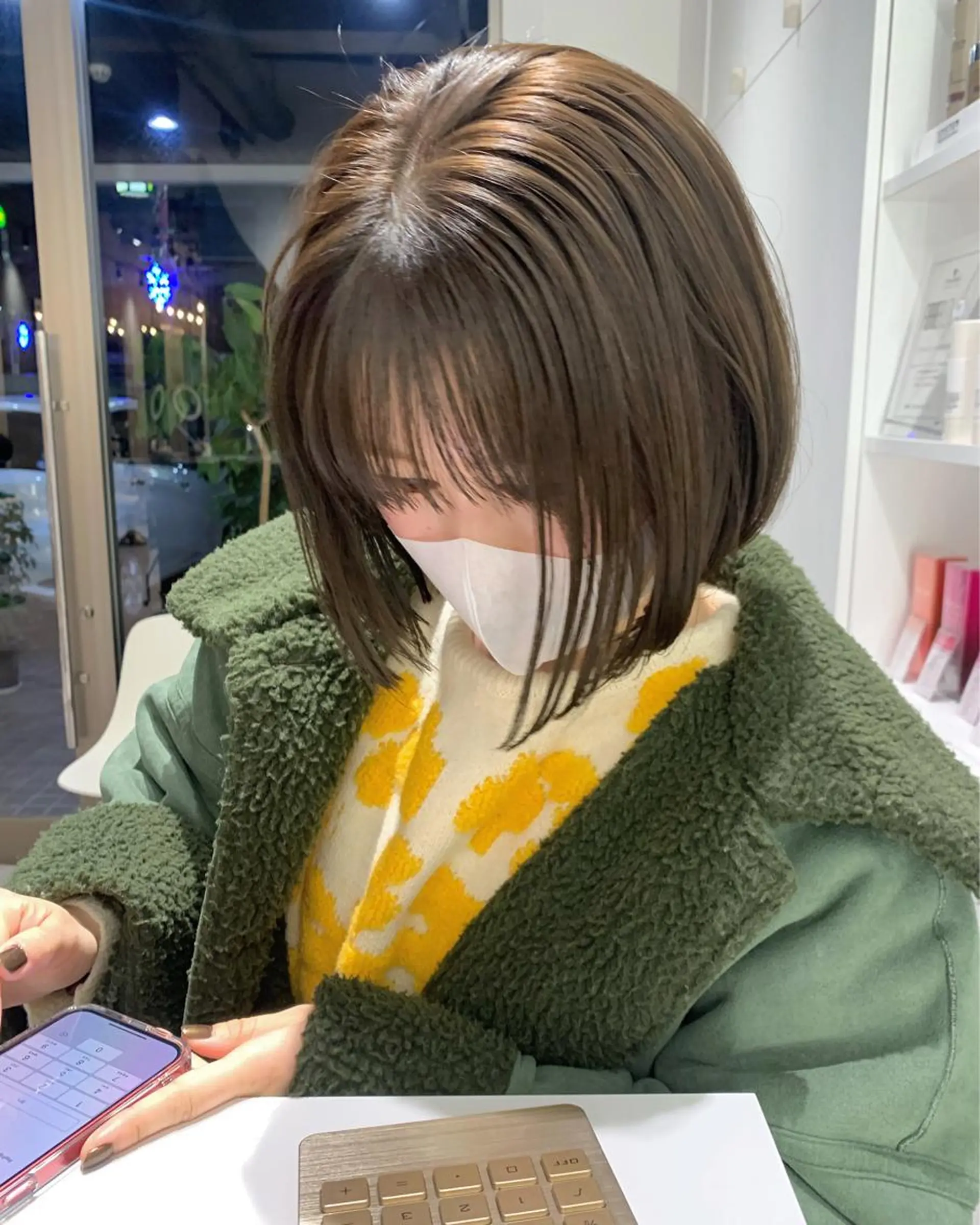 ショート カラー ベージュカラー 透明感カラー iLi所属・iLi 《イリ》のヘアスタイル