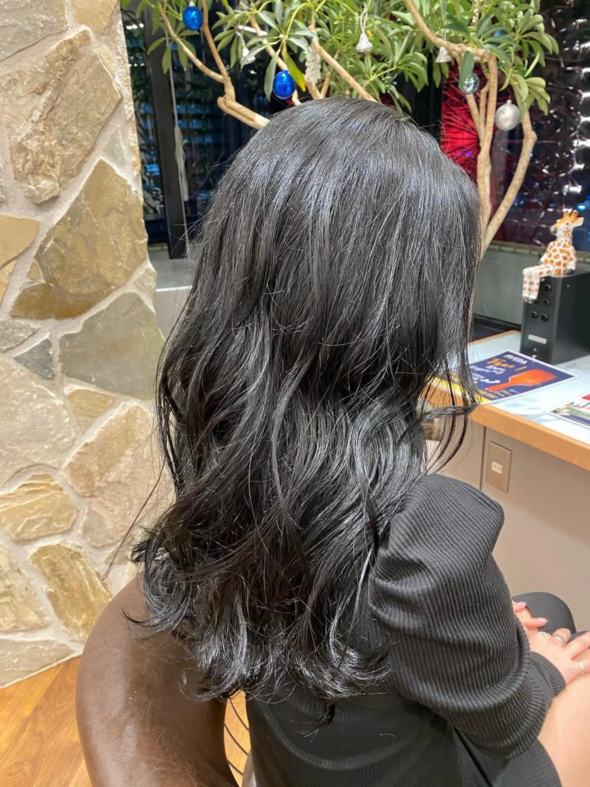 セミロング Savoir GRANMASH【サヴォア　グランマッシュ】所属・ショート/レイヤー/ 透明感/グレージュのヘアスタイル